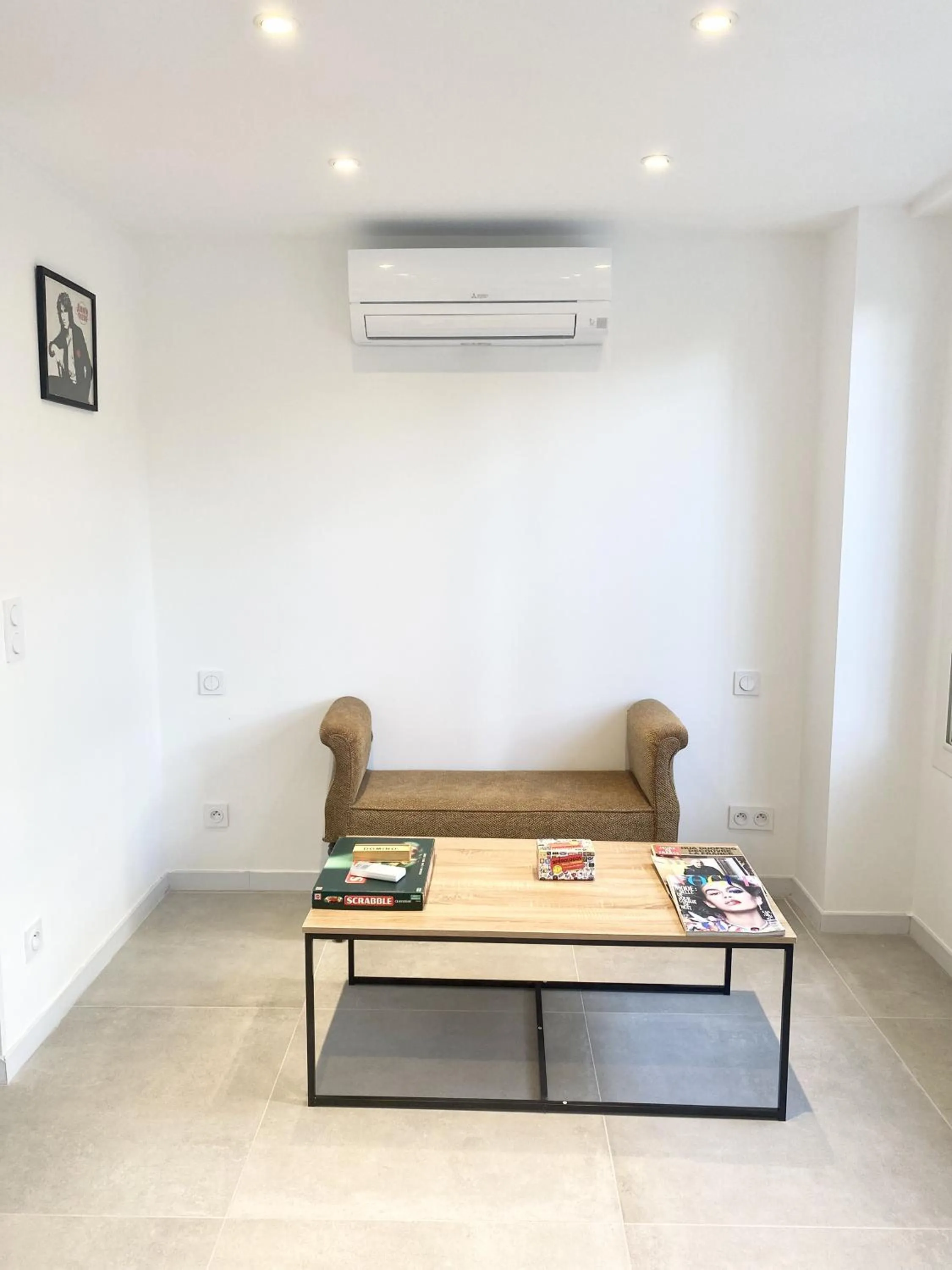 Living room in Esperanto