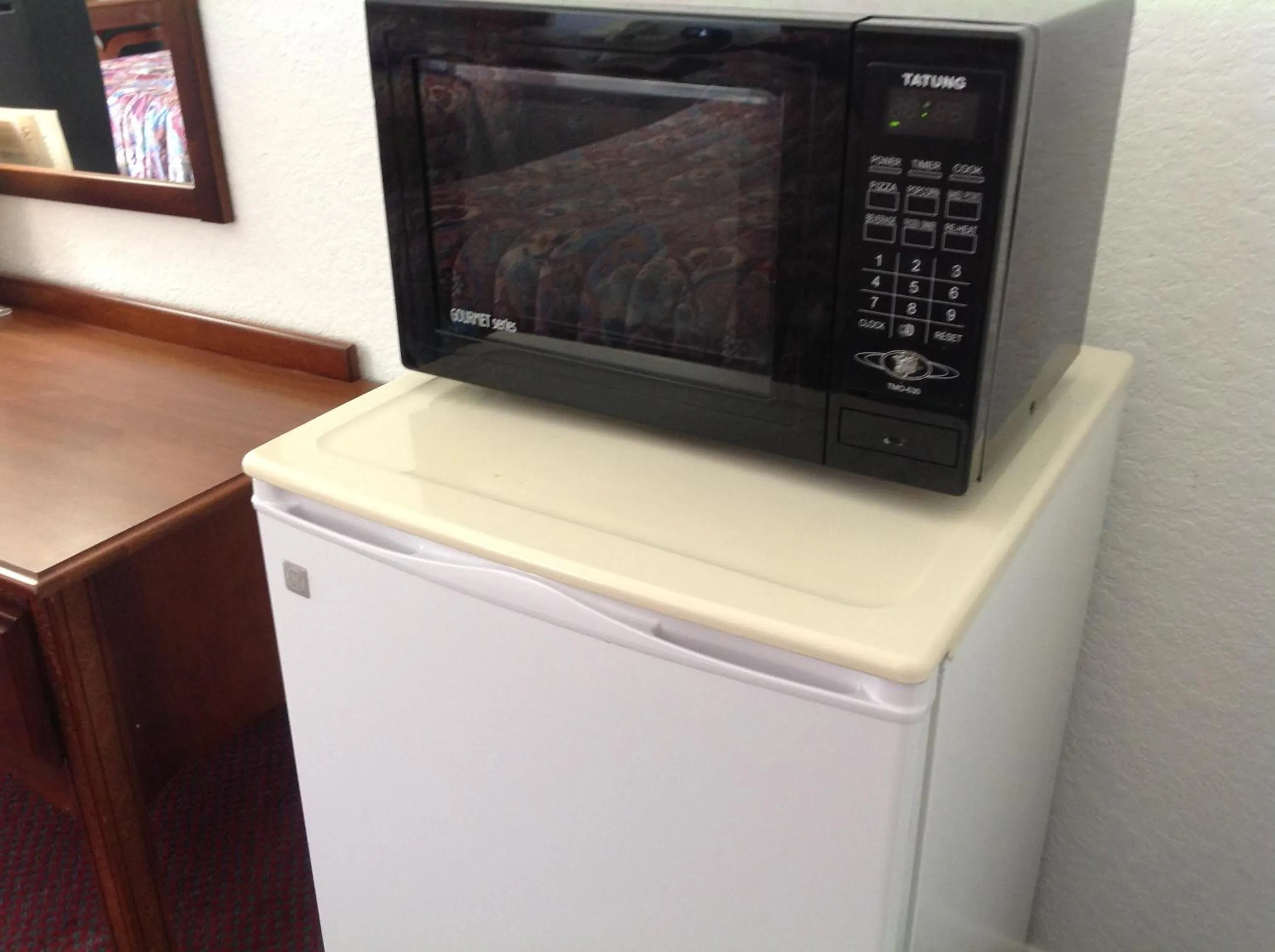 Budget Host Hempstead Inn Brookhollow/Energy Corridor