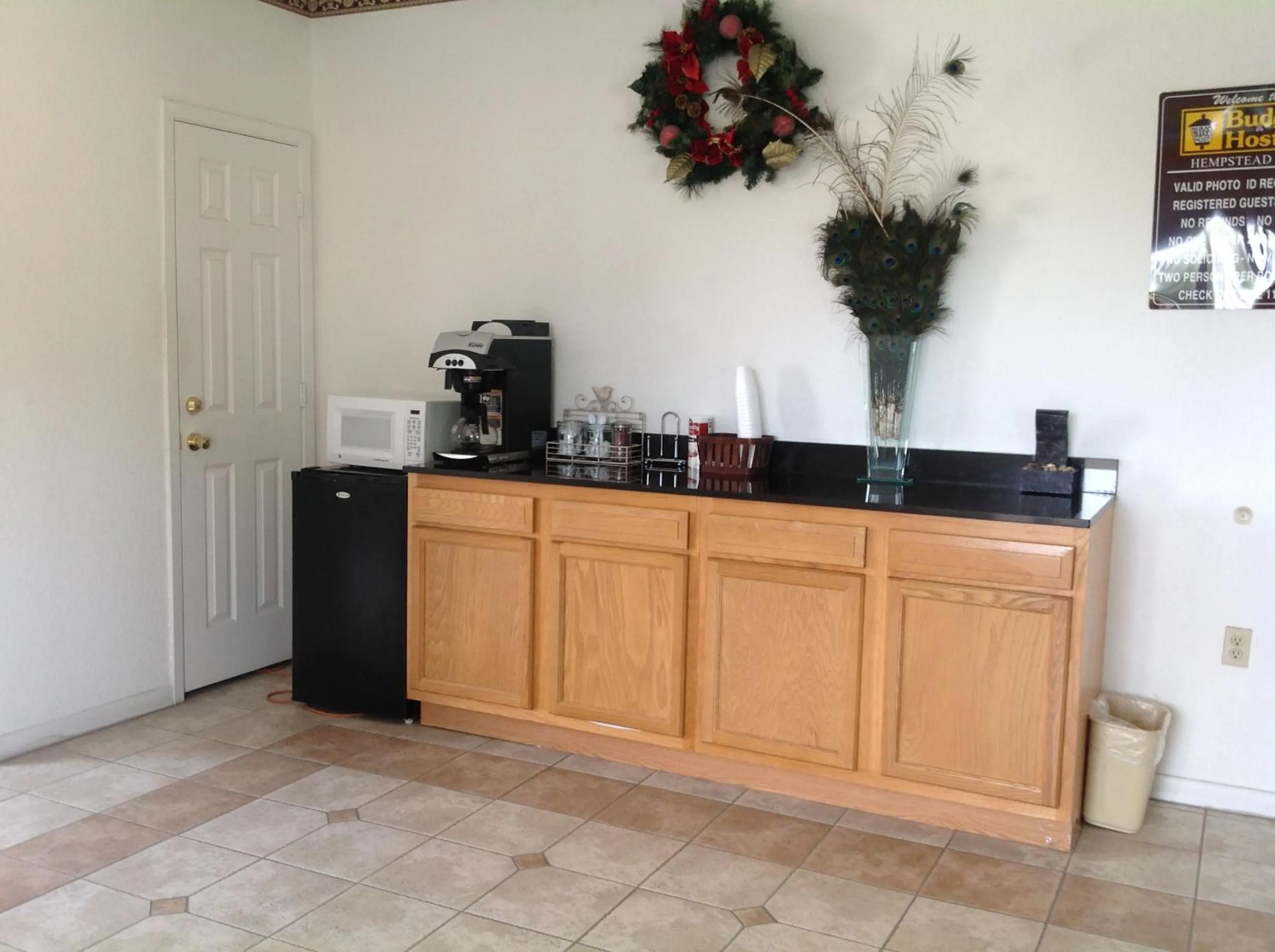 Budget Host Hempstead Inn Brookhollow/Energy Corridor