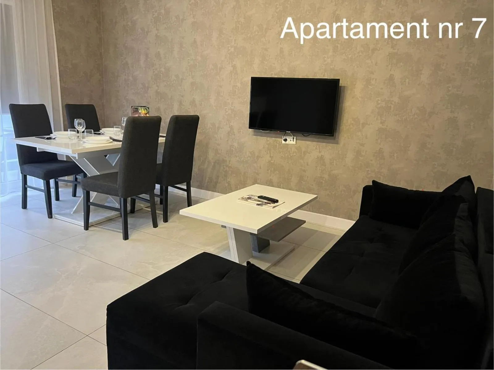 Apartamenty Katowice by Lantier - Swimming Pool Zone