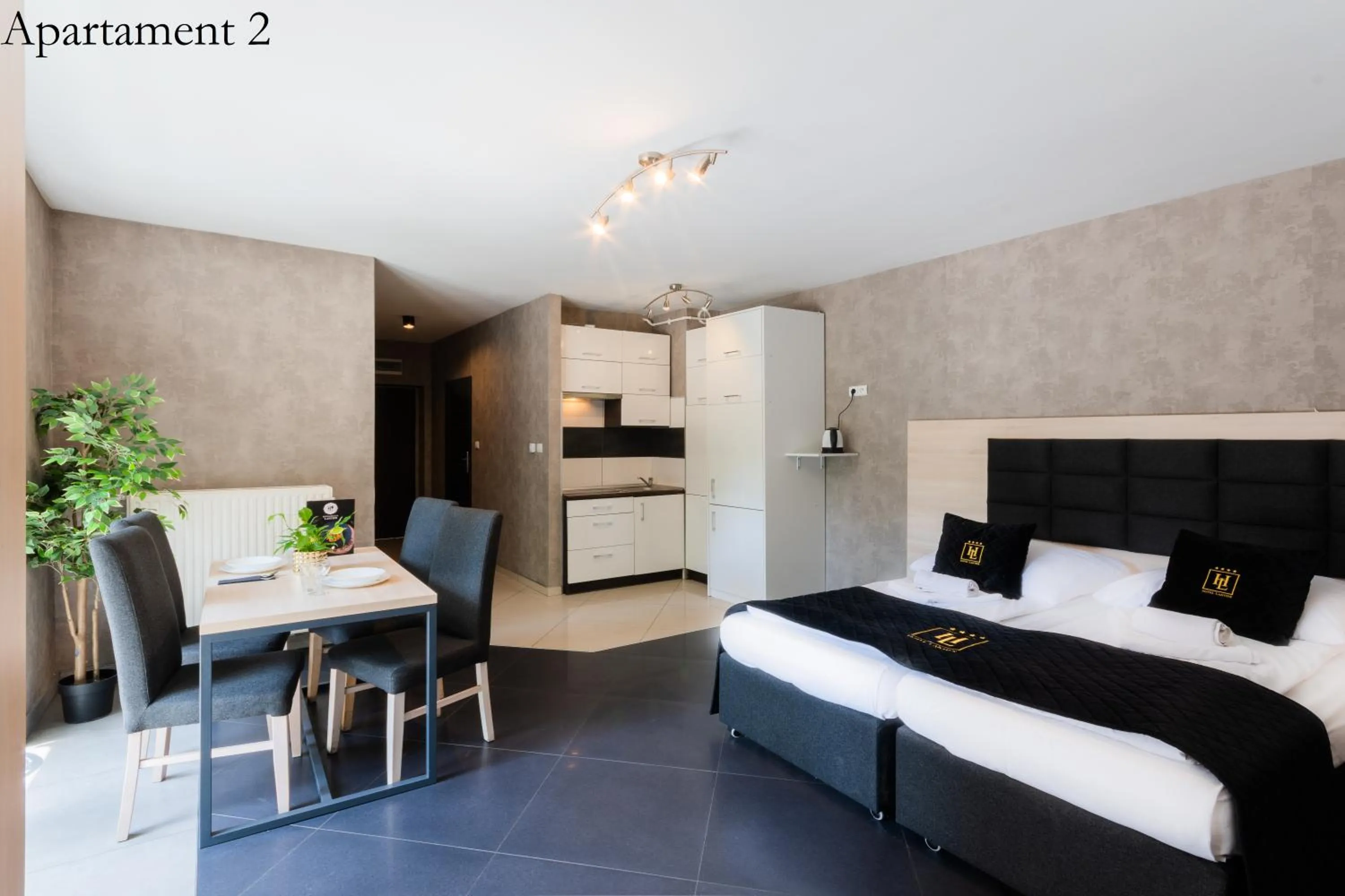 Bed in Apartamenty Katowice by Lantier - Swimming Pool Zone
