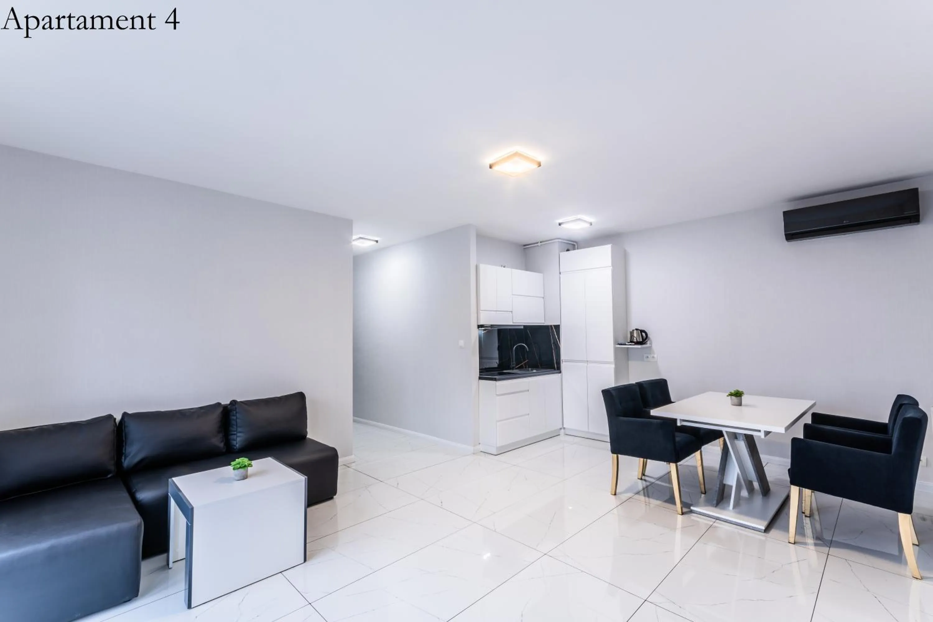 Kitchen or kitchenette in Apartamenty Katowice by Lantier - Swimming Pool Zone