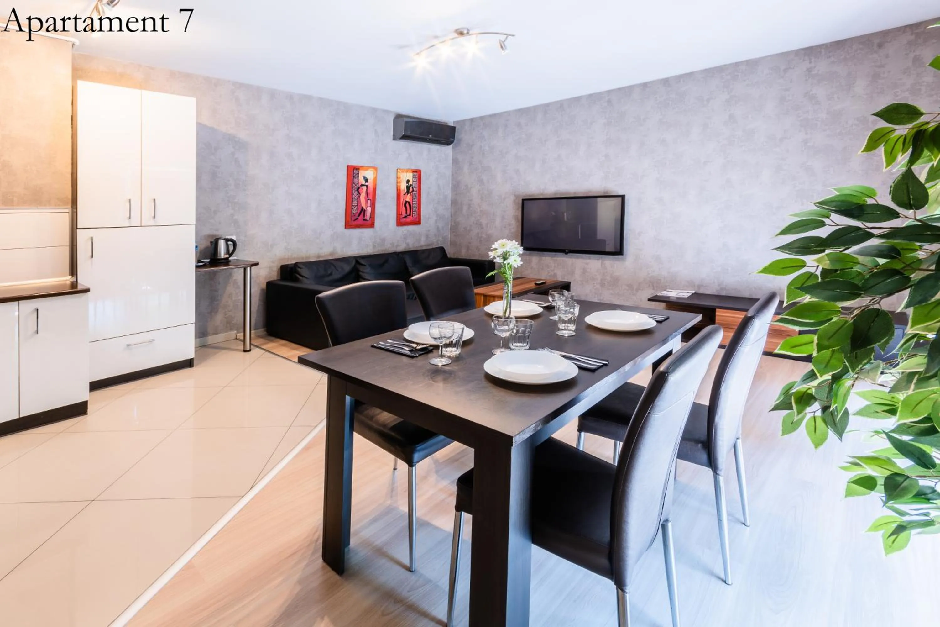 TV and multimedia in Apartamenty Katowice by Lantier - Swimming Pool Zone