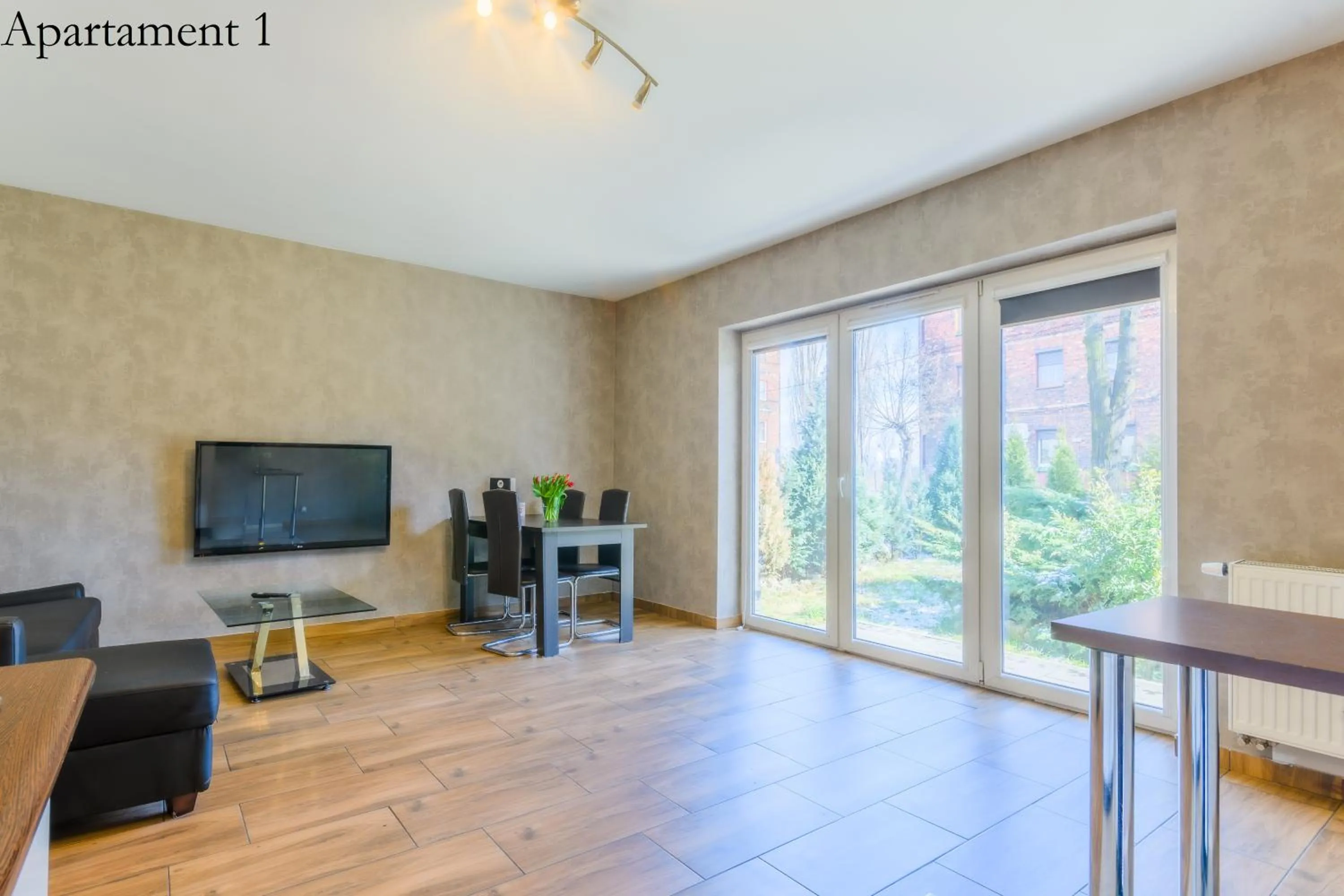 TV and multimedia in Apartamenty Katowice by Lantier - Swimming Pool Zone