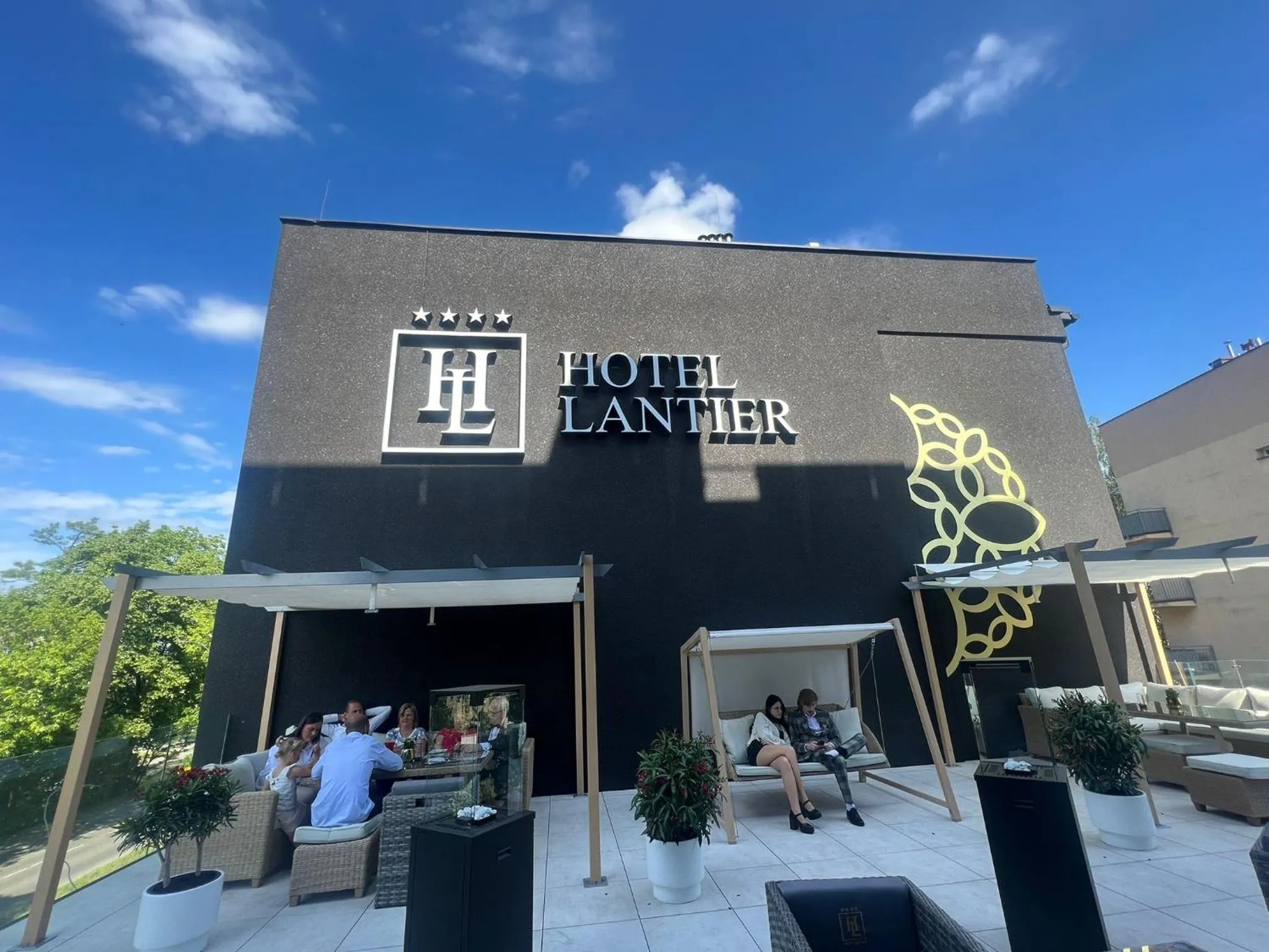 Apartamenty Katowice by Lantier - Swimming Pool Zone