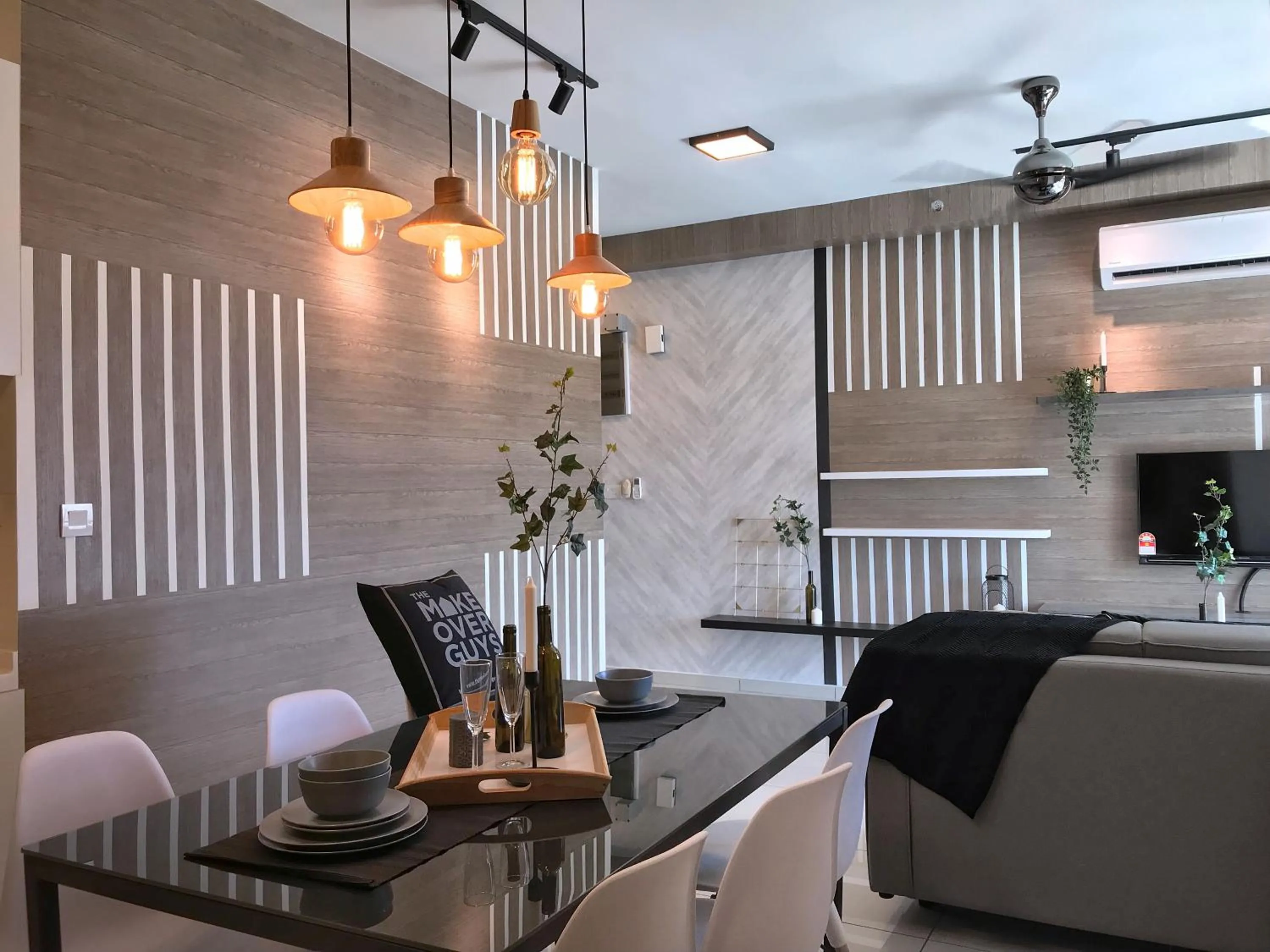 Kenwingston Square Garden By IdealHub