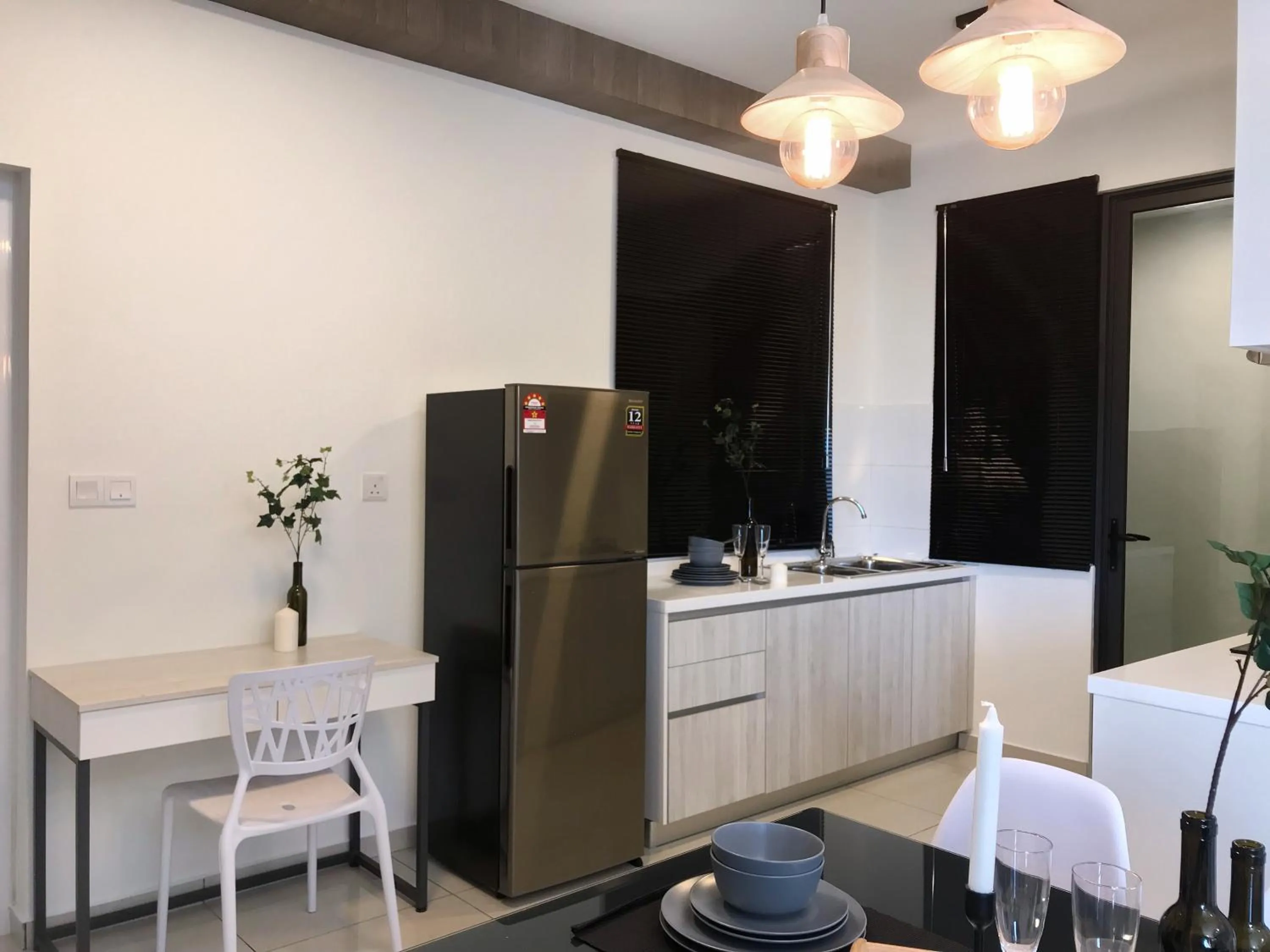 Kenwingston Square Garden By IdealHub