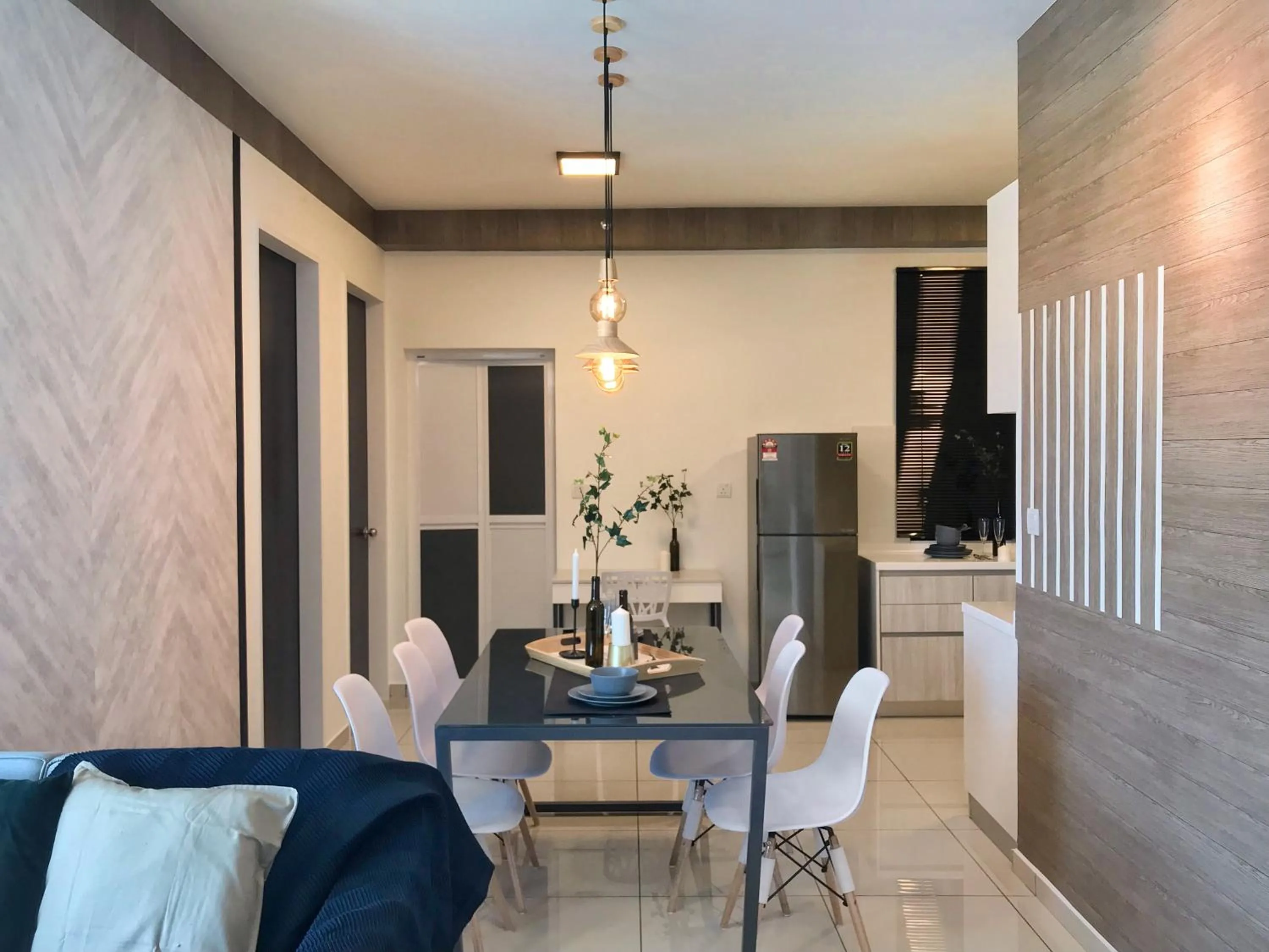 Kenwingston Square Garden By IdealHub