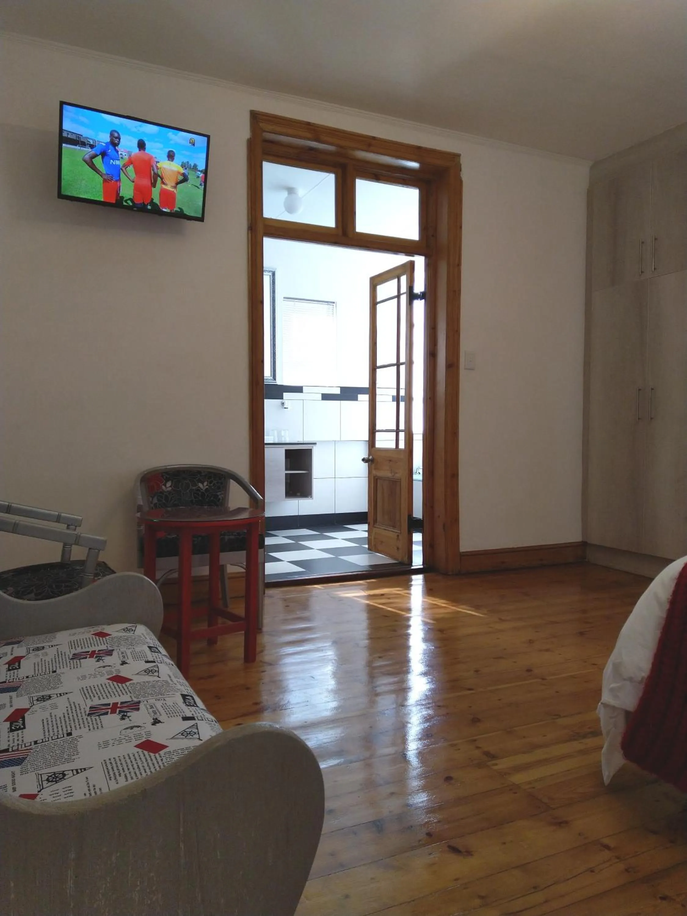 TV and multimedia in Savoy Hotel Beaufort-West