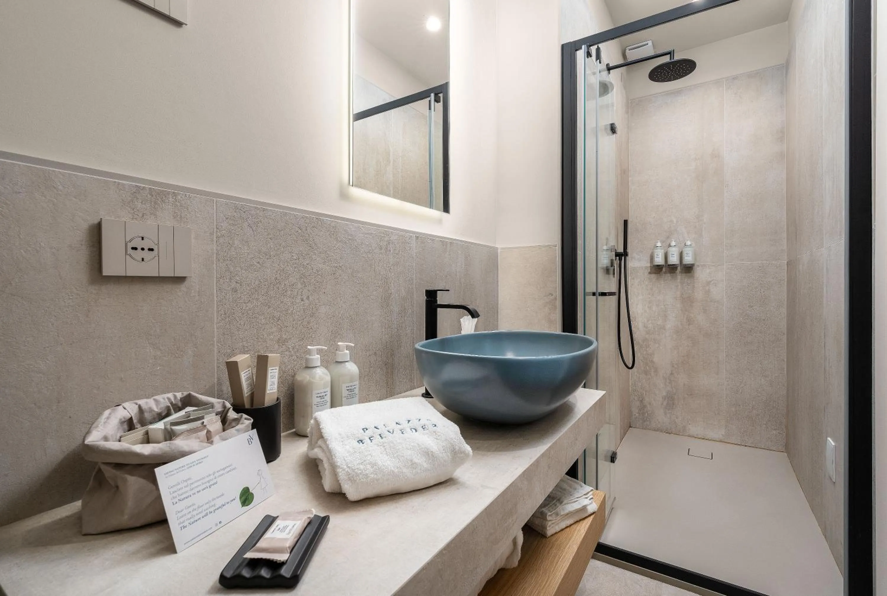 Shower in Palazzo BelVedere