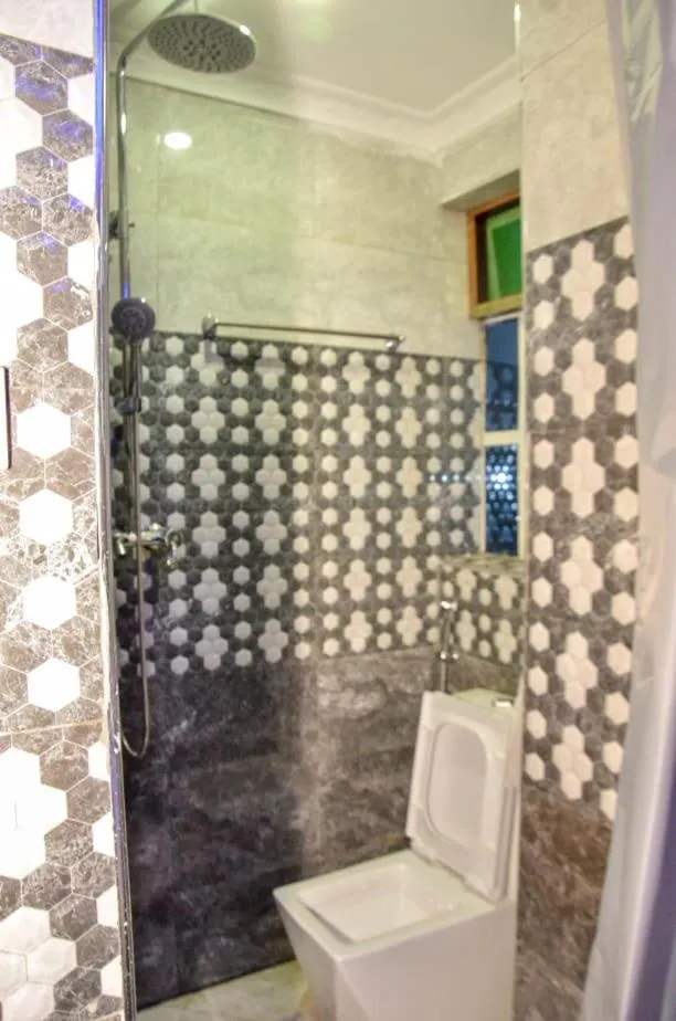 Bathroom in Kentania Hotel & Spa, Nakuru - Kenya