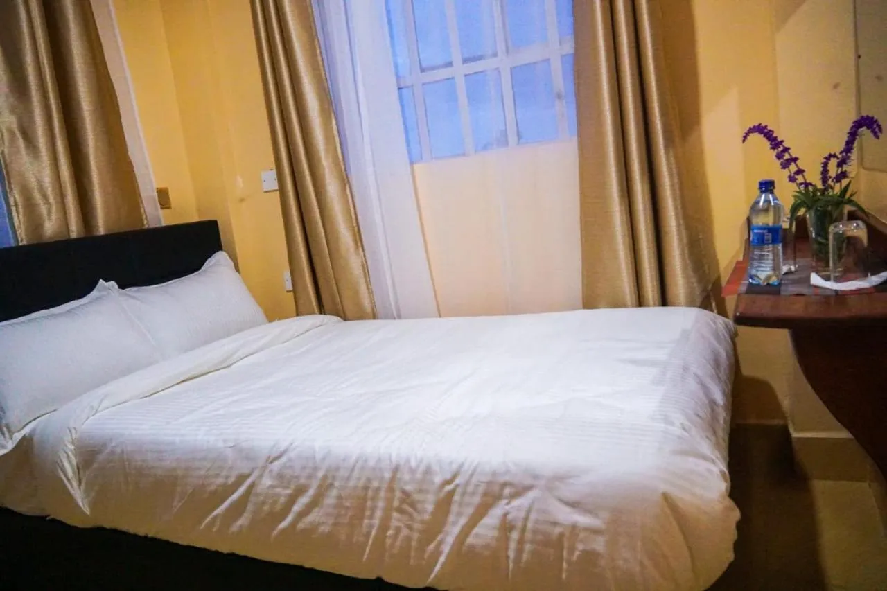 Bed in Kentania Hotel & Spa, Nakuru - Kenya