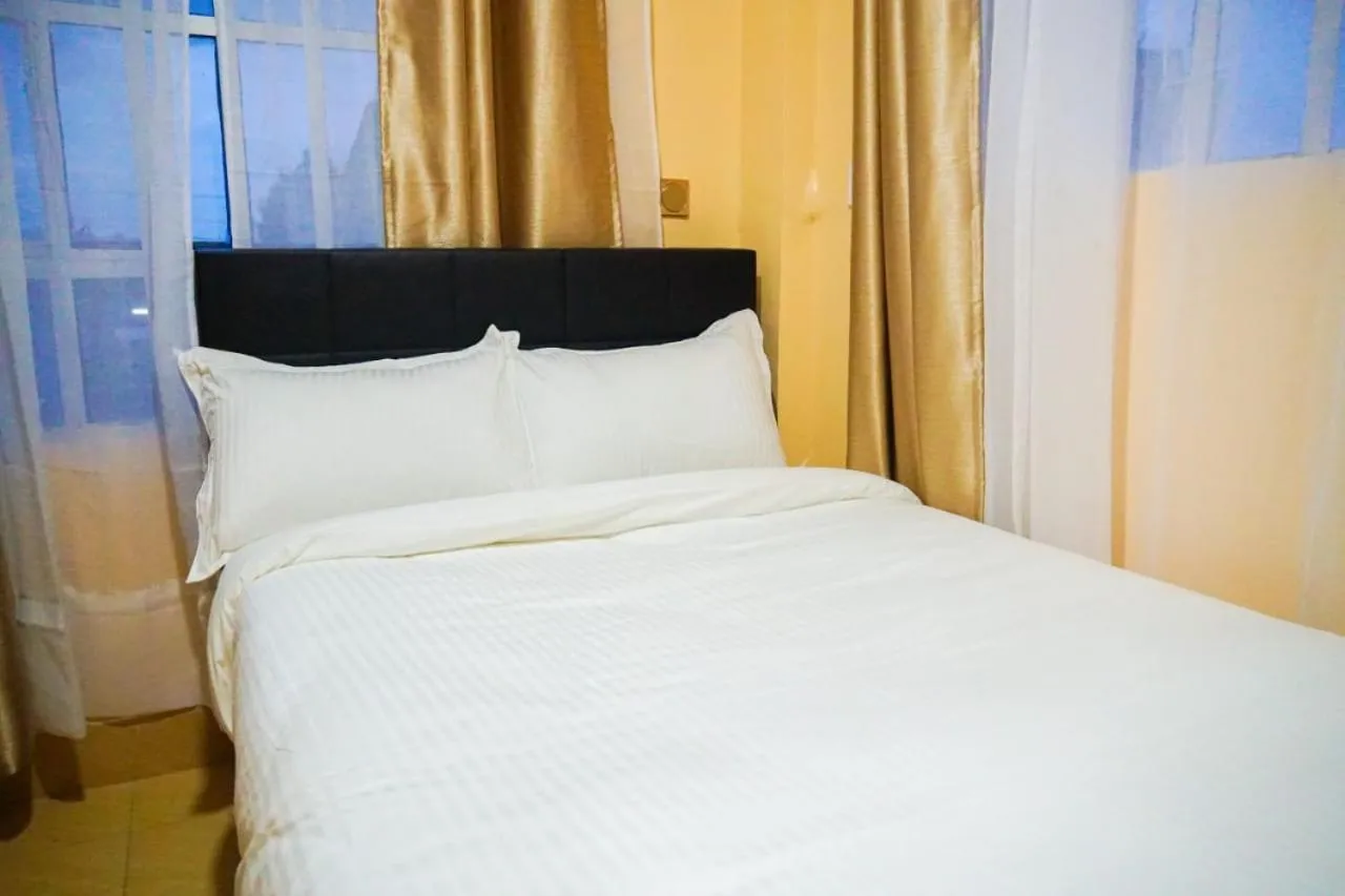 Bed in Kentania Hotel & Spa, Nakuru - Kenya