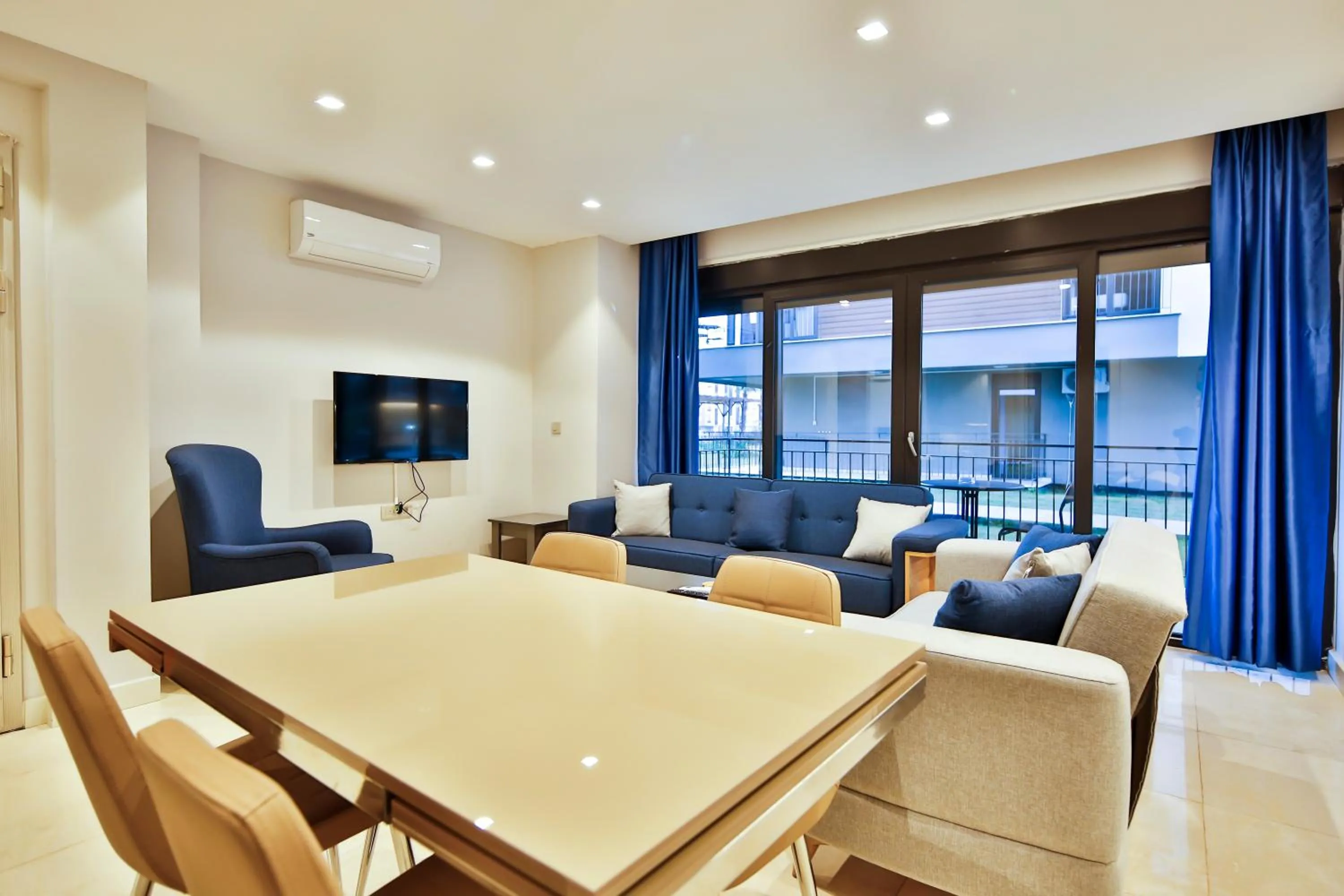 Dining area in MENE SUITES