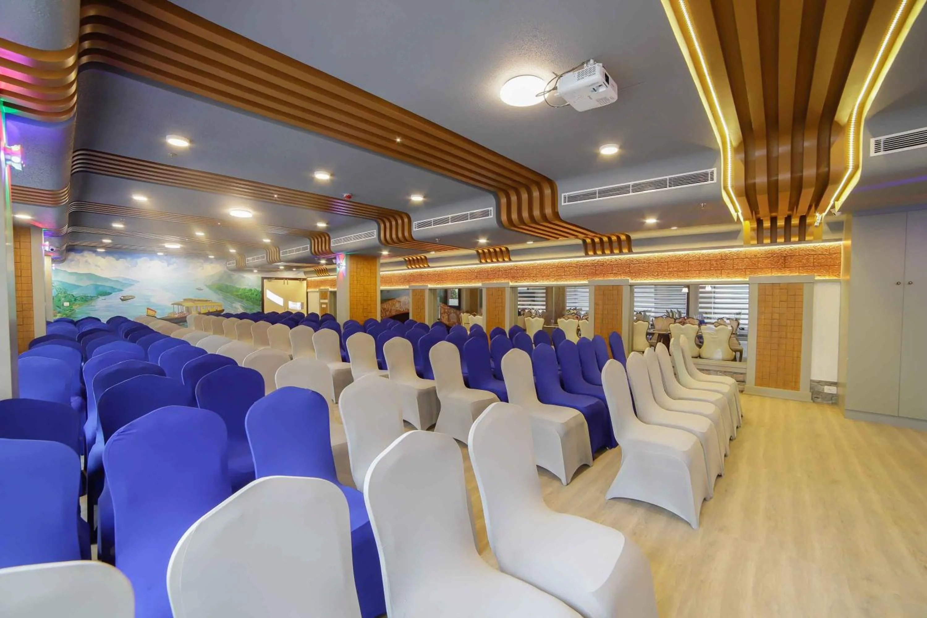 Banquet/Function facilities in Bhavanam Regency Guruvayoor
