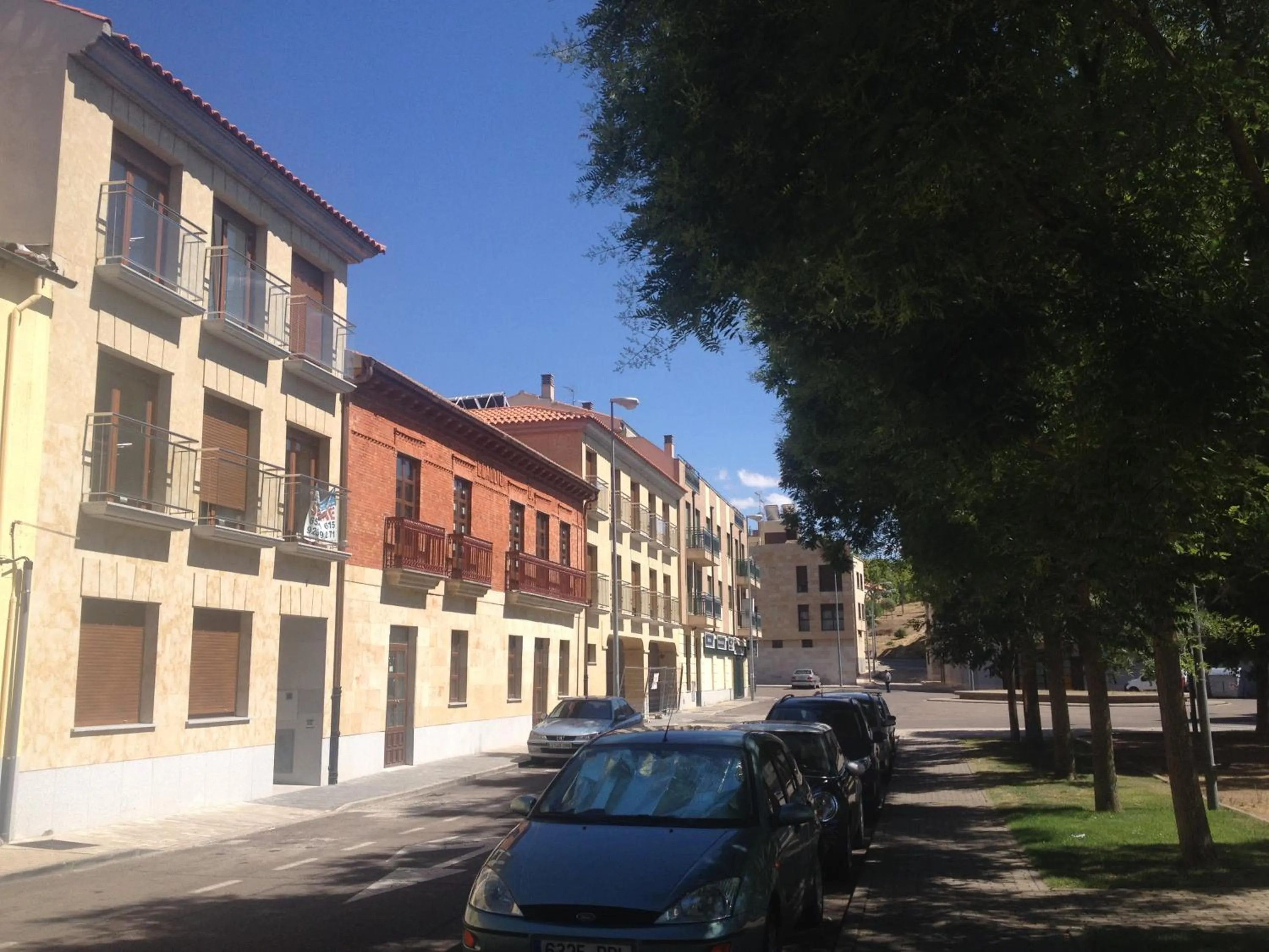 Property building in Apartamento Puente Romano P1-1B