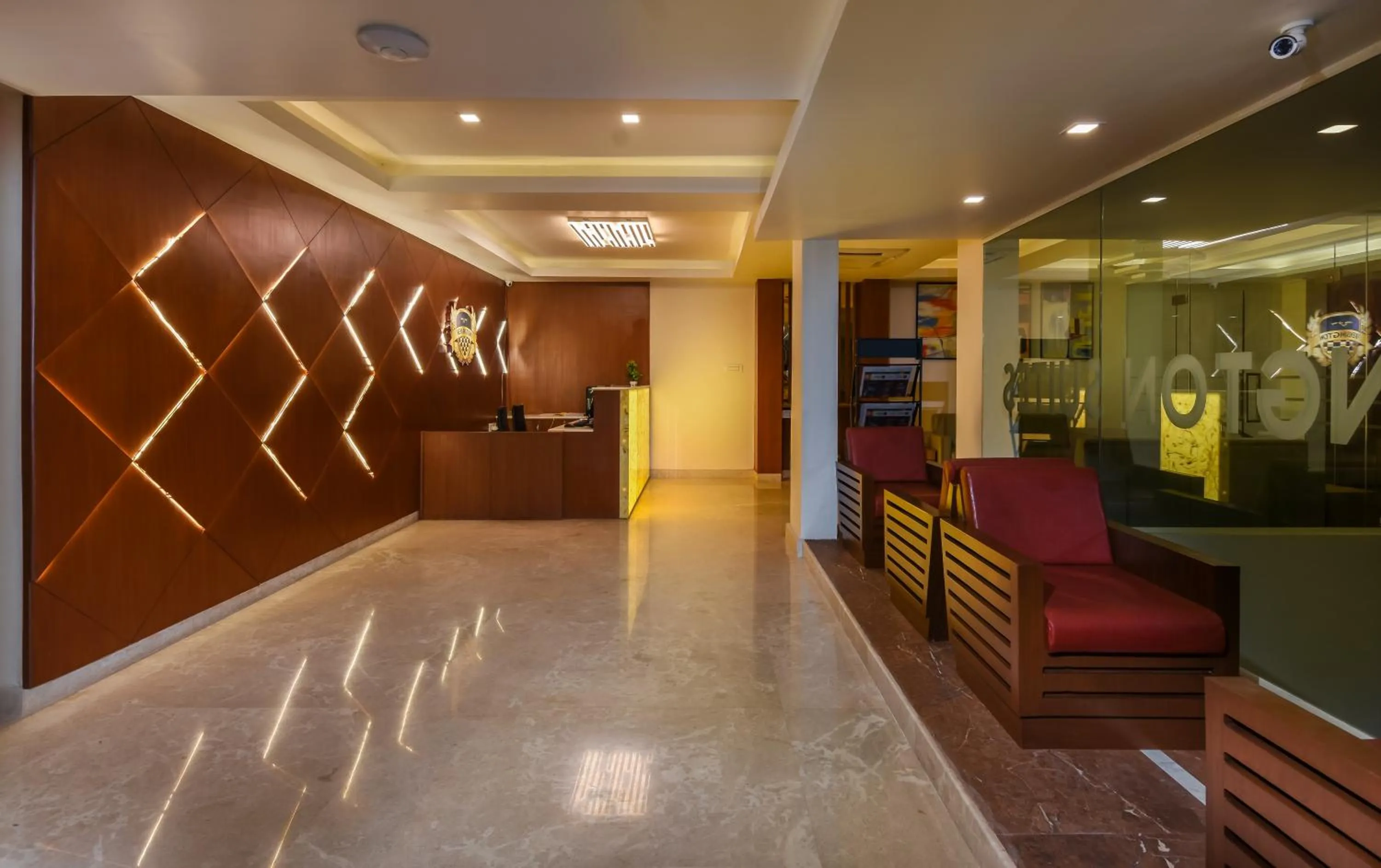 Lobby or reception in Kensington Suites
