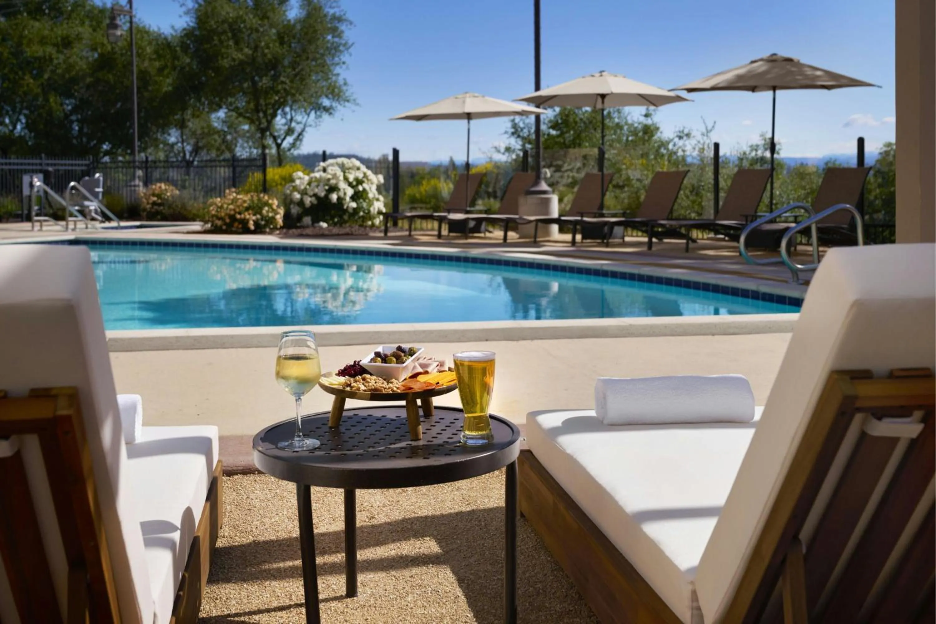 Swimming pool in Hotel Vista Sierra