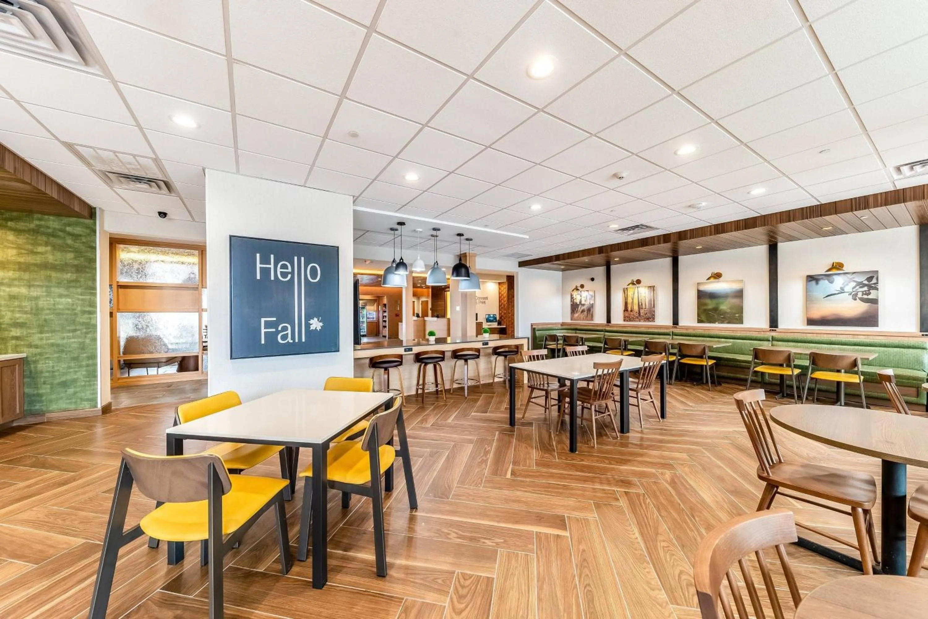 Breakfast in Fairfield Inn & Suites by Marriott Gainesville I-35