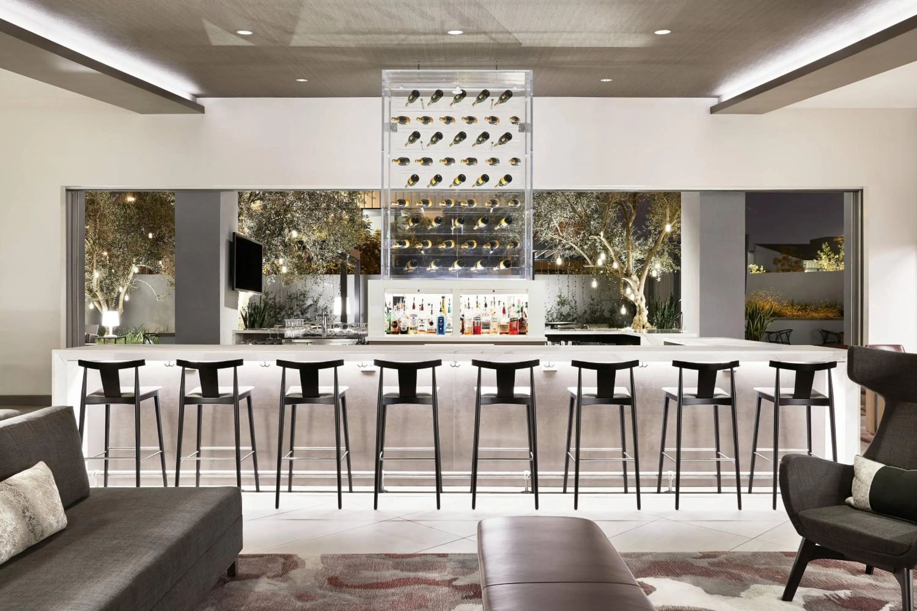 Lounge or bar in AC Hotel by Marriott Los Angeles South Bay