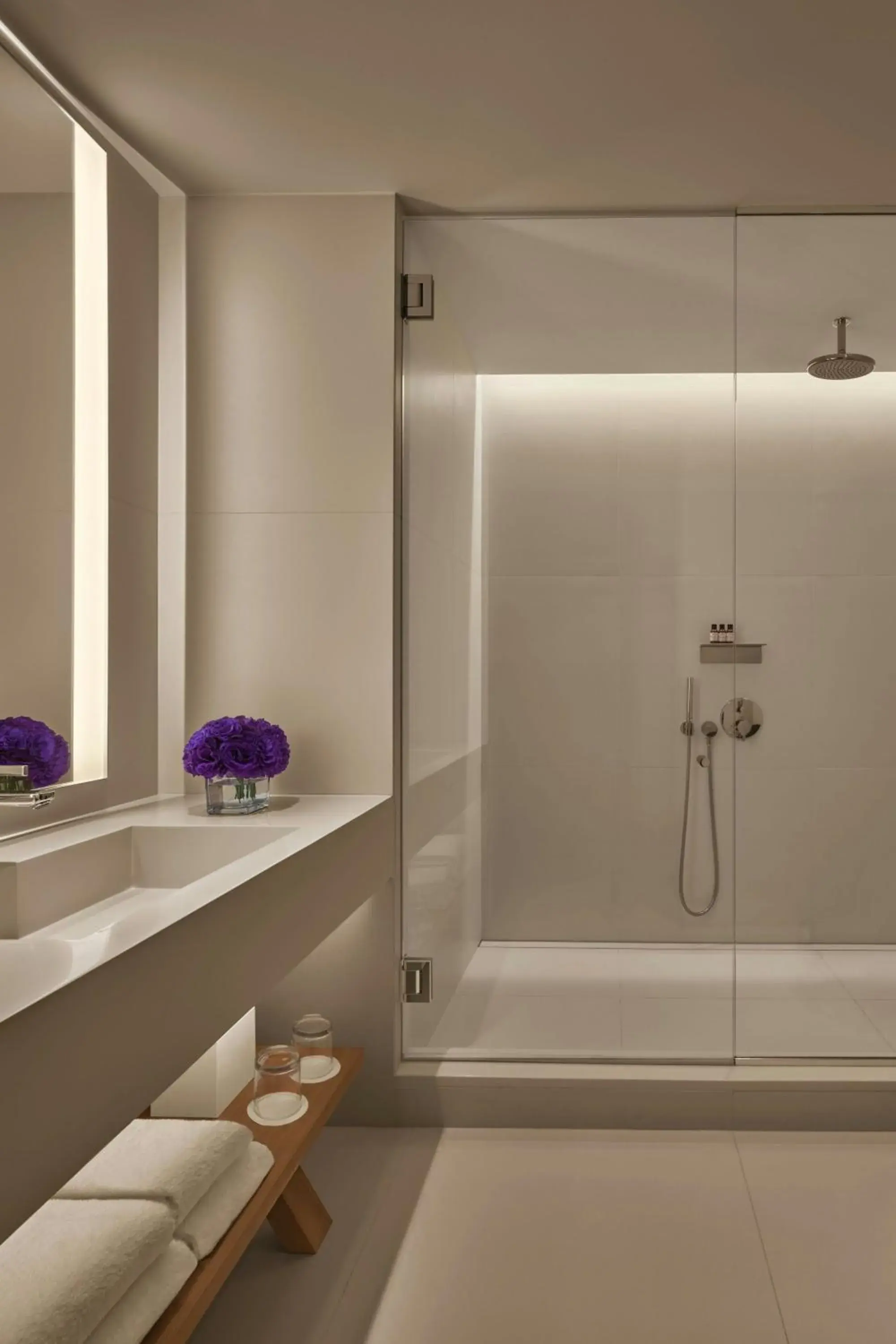 Deluxe King Room with Terrace and Adapted Tub - Mobility Accessible in The West Hollywood EDITION Deluxe King Room with Terrace and Adapted Tub - Mobility Accessible in The West Hollywood EDITION