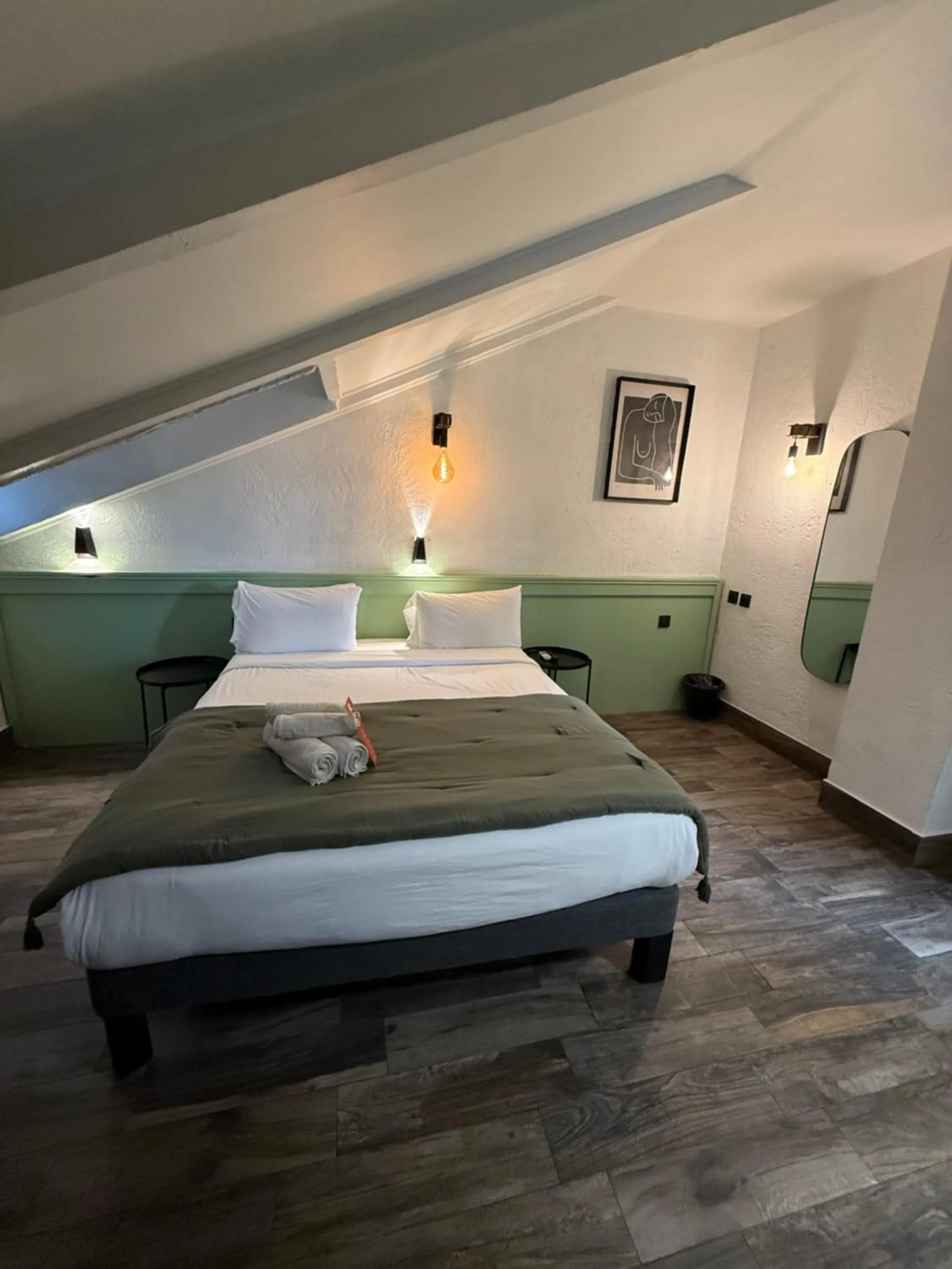 Bed in Hotel de Berne