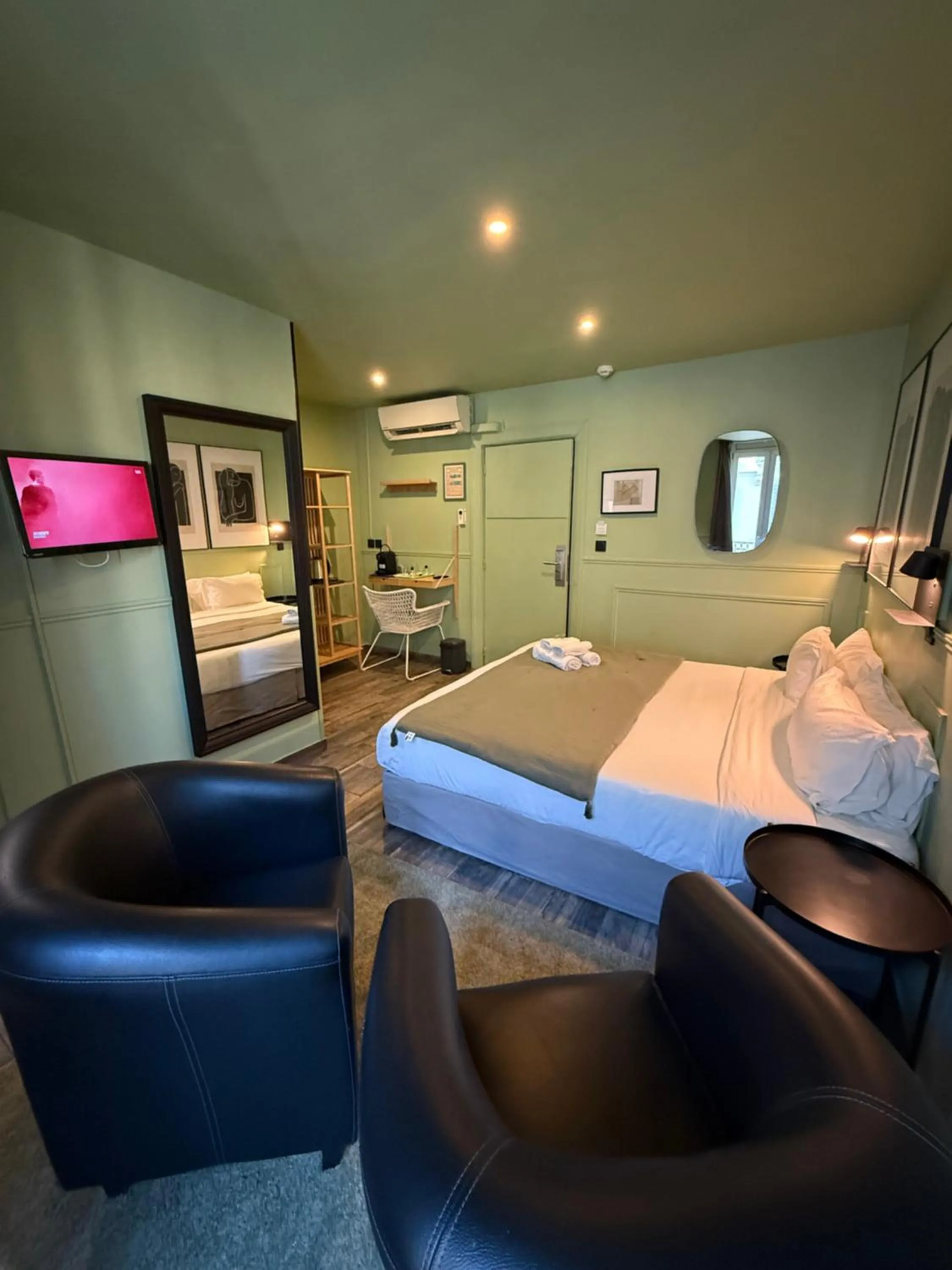 Bedroom, Bed in Hotel de Berne