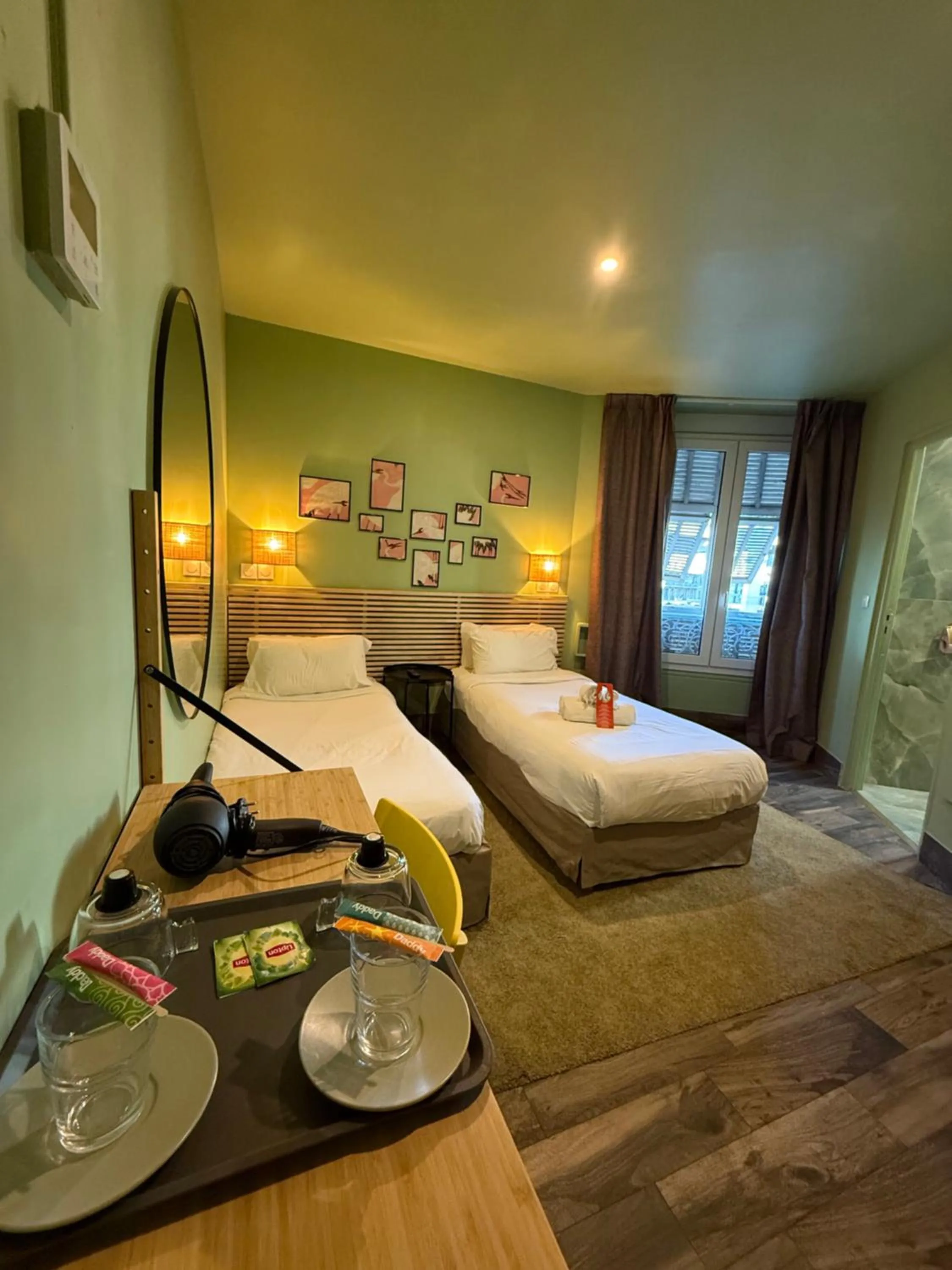 Bed in Hotel de Berne