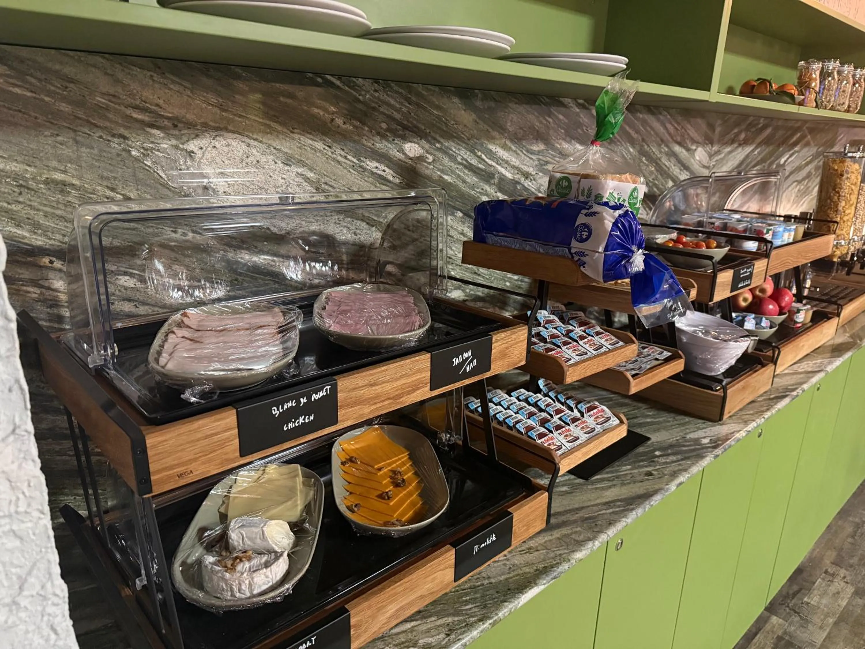 Breakfast in Hotel de Berne