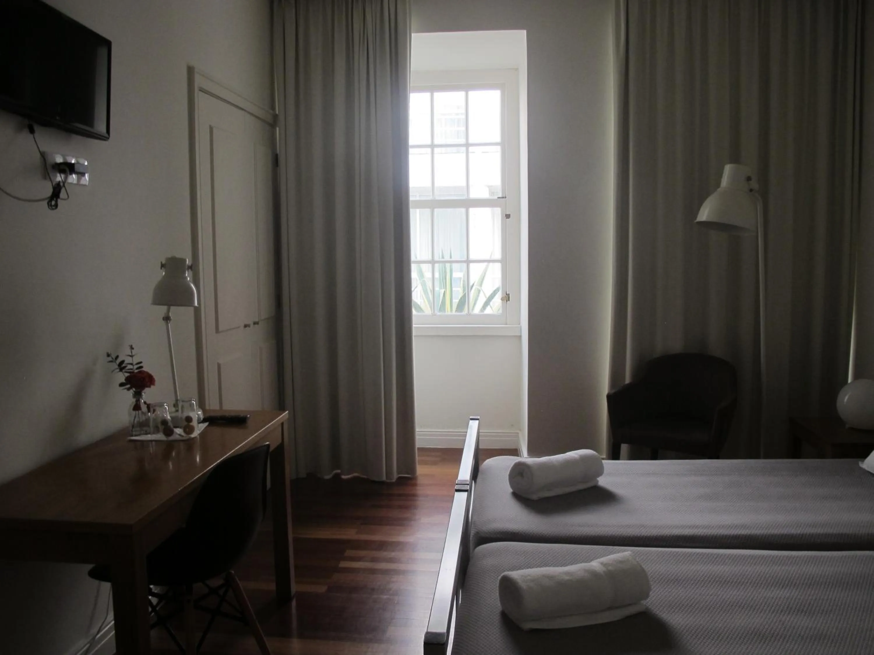 Bed in Azores Youth Hostels - Sao Miguel