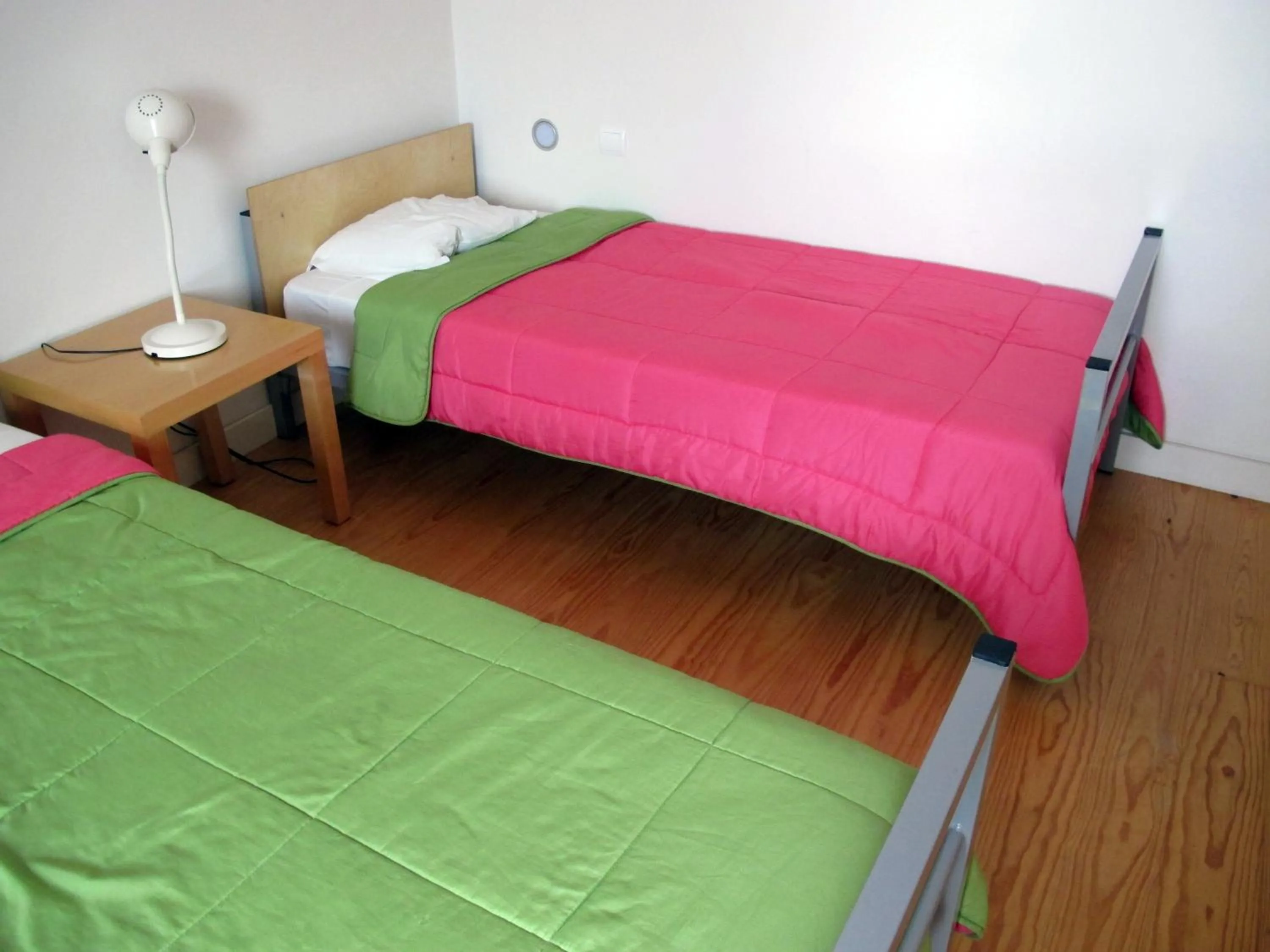Photo of the whole room, Bed in Azores Youth Hostels - Santa Maria
