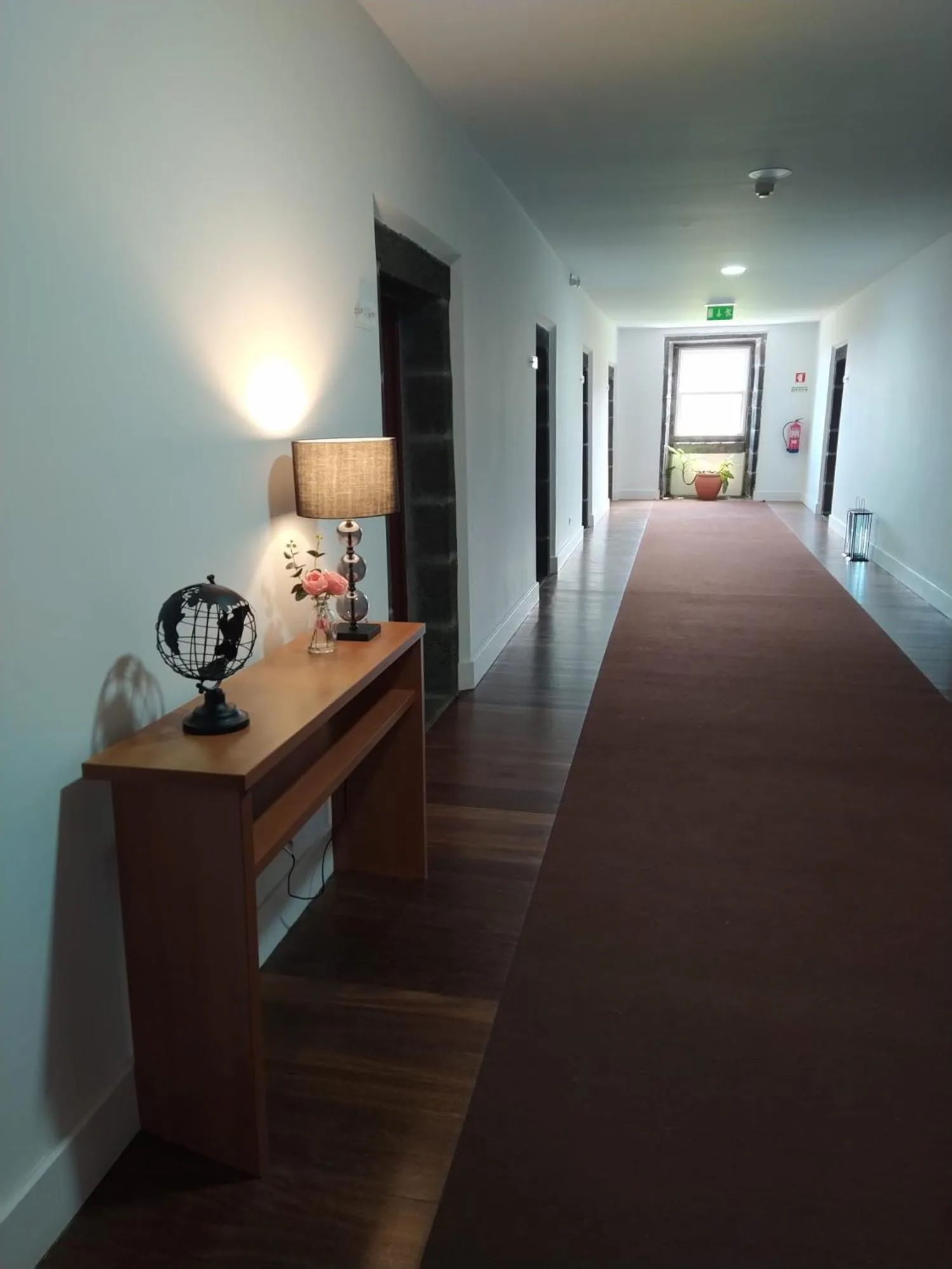 Property building, Bed in Azores Youth Hostels - Pico