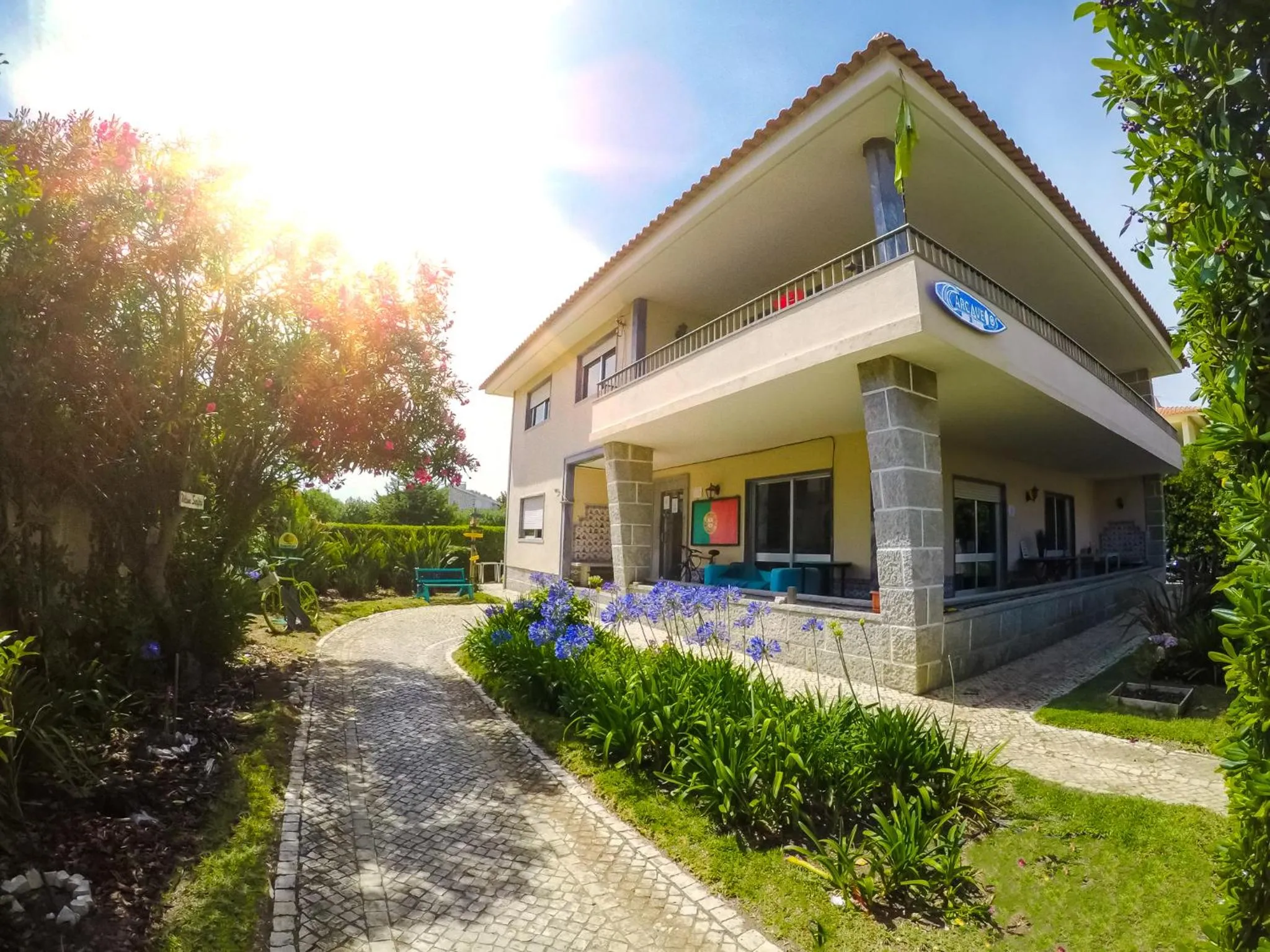 Garden in Carcavelos Surf Hostel Beach