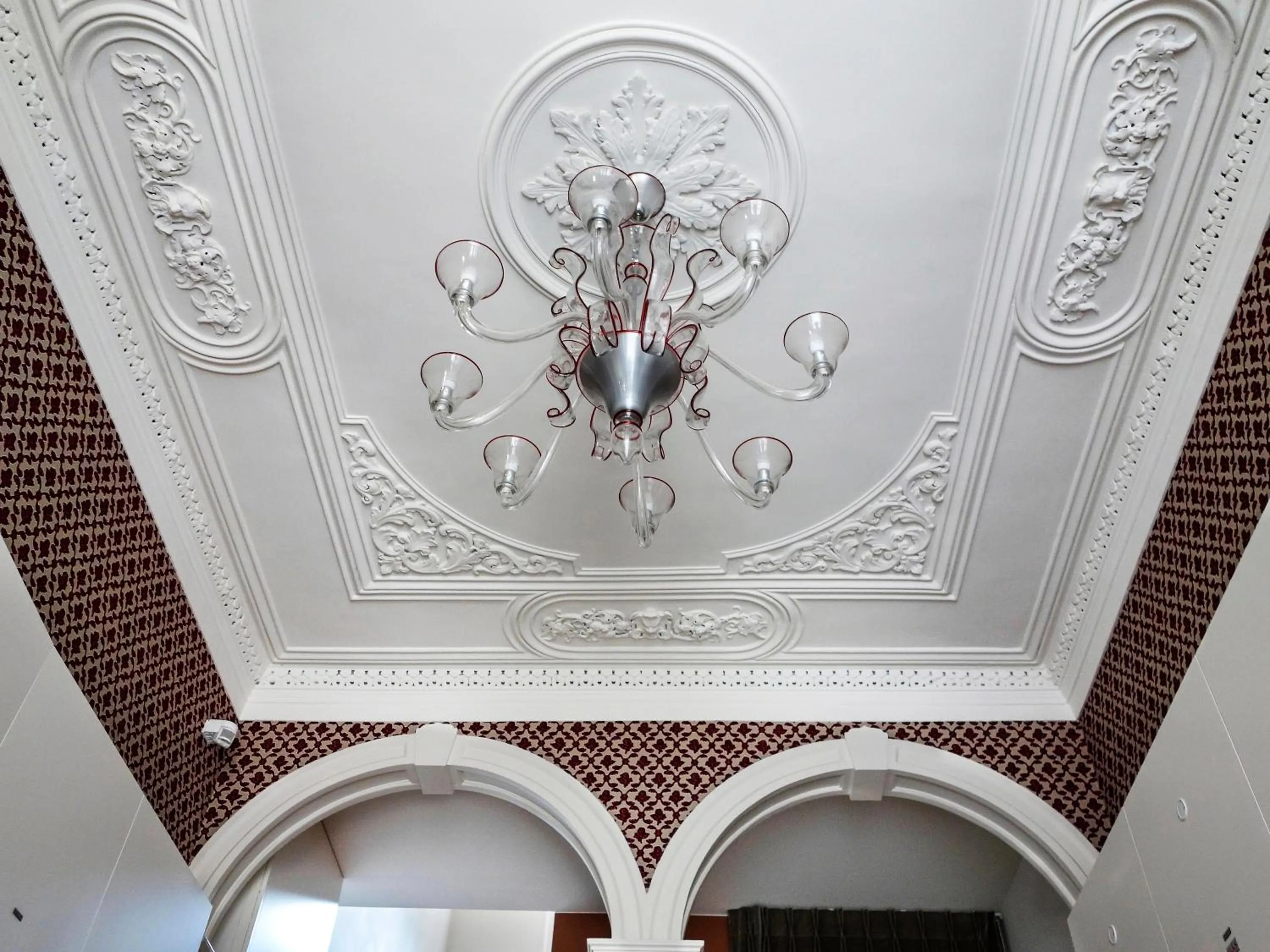 Facade/entrance in Residentas Apostolos