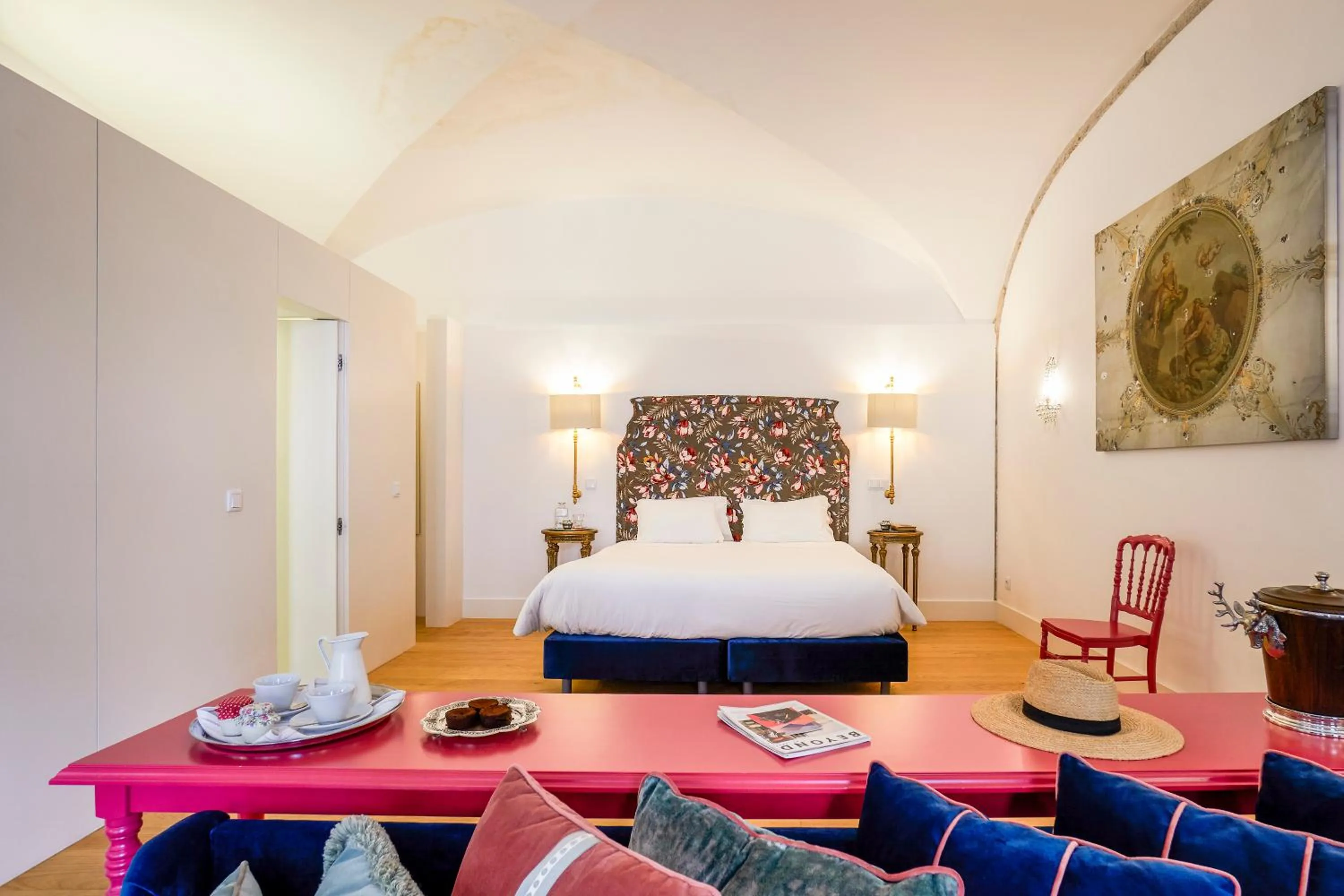 Shower, Bed in Residentas Apostolos