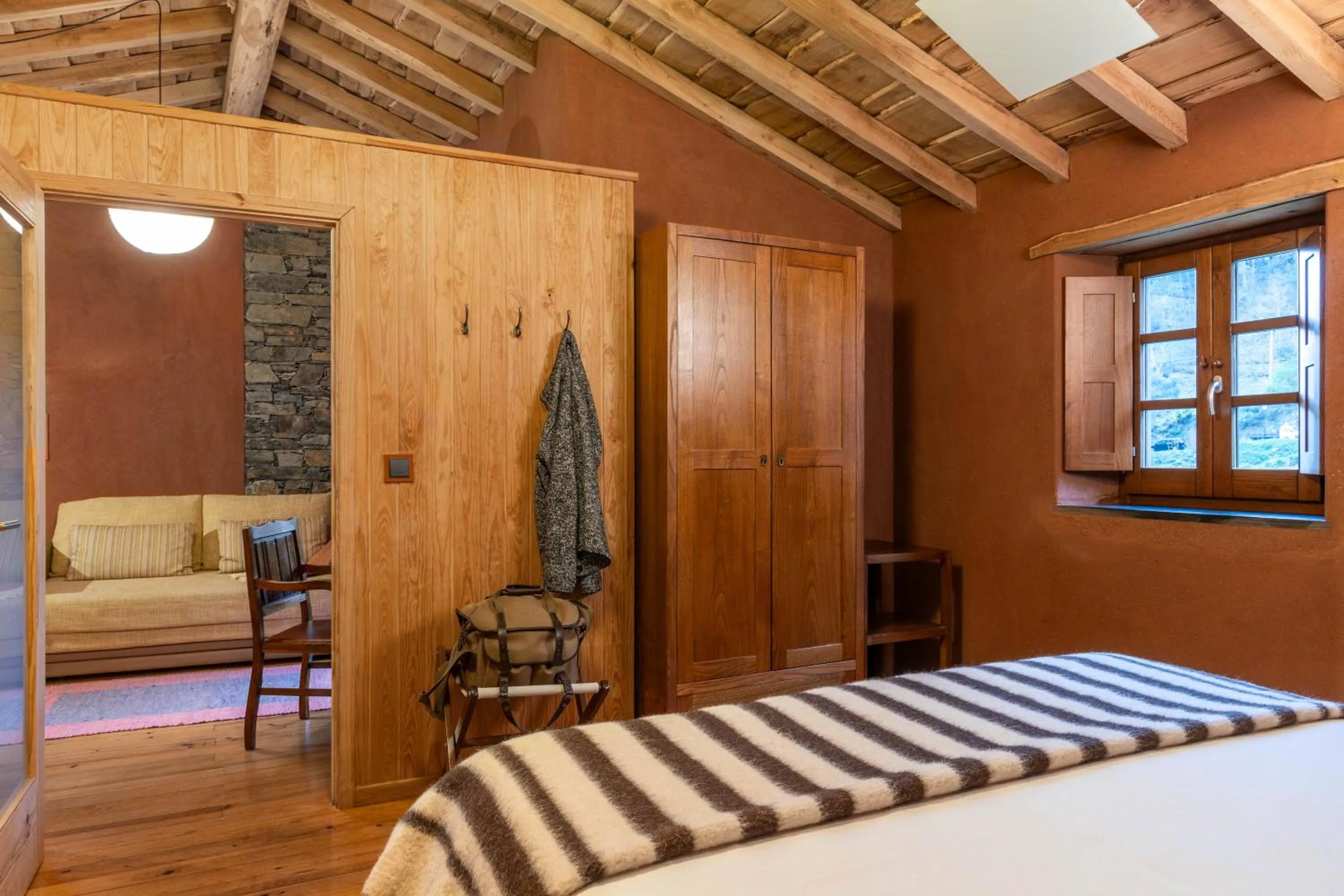 Bedroom, Bed in Cerdeira - Home for Creativity