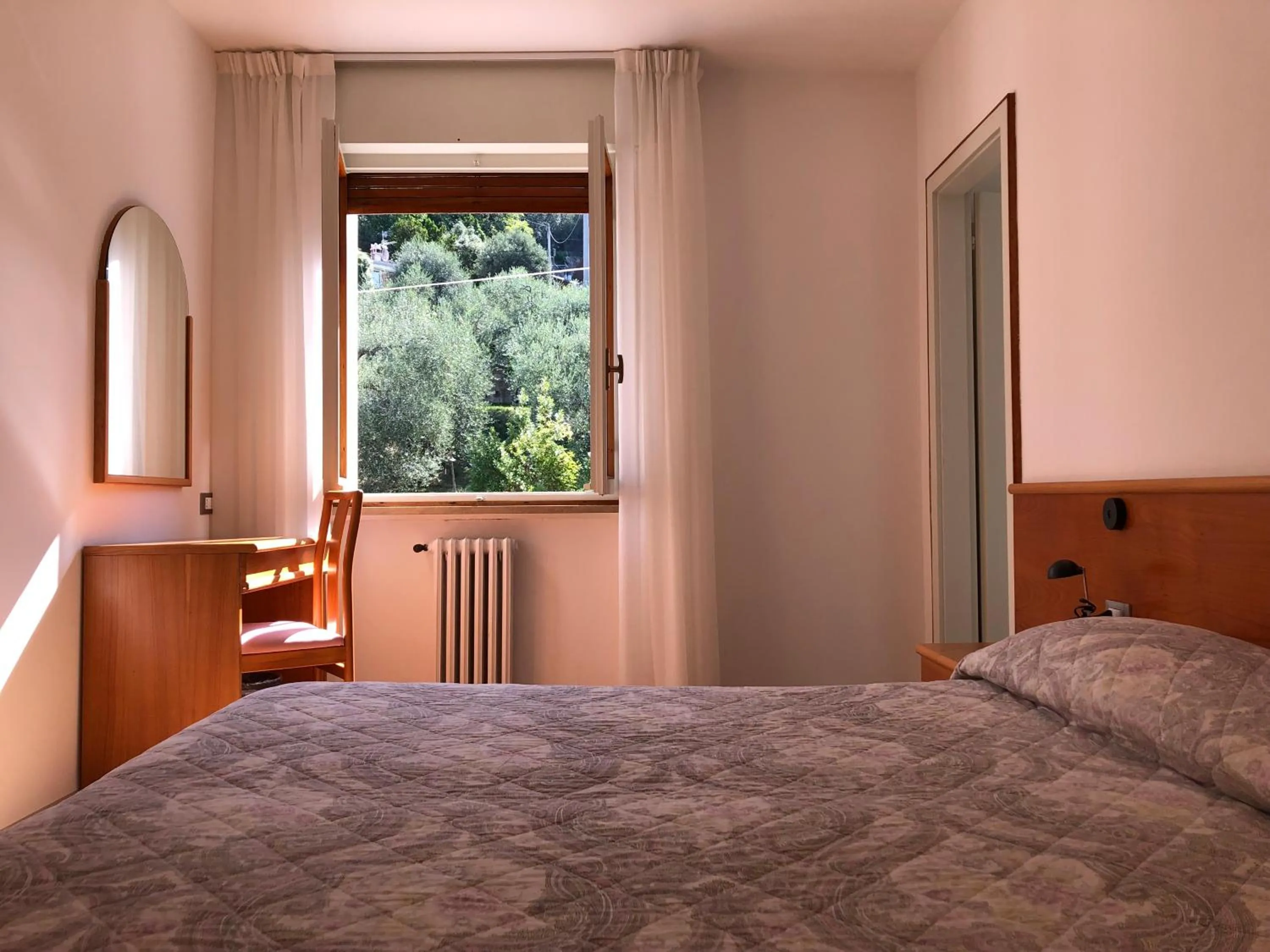 Bedroom, Bed in Hotel Zanetti