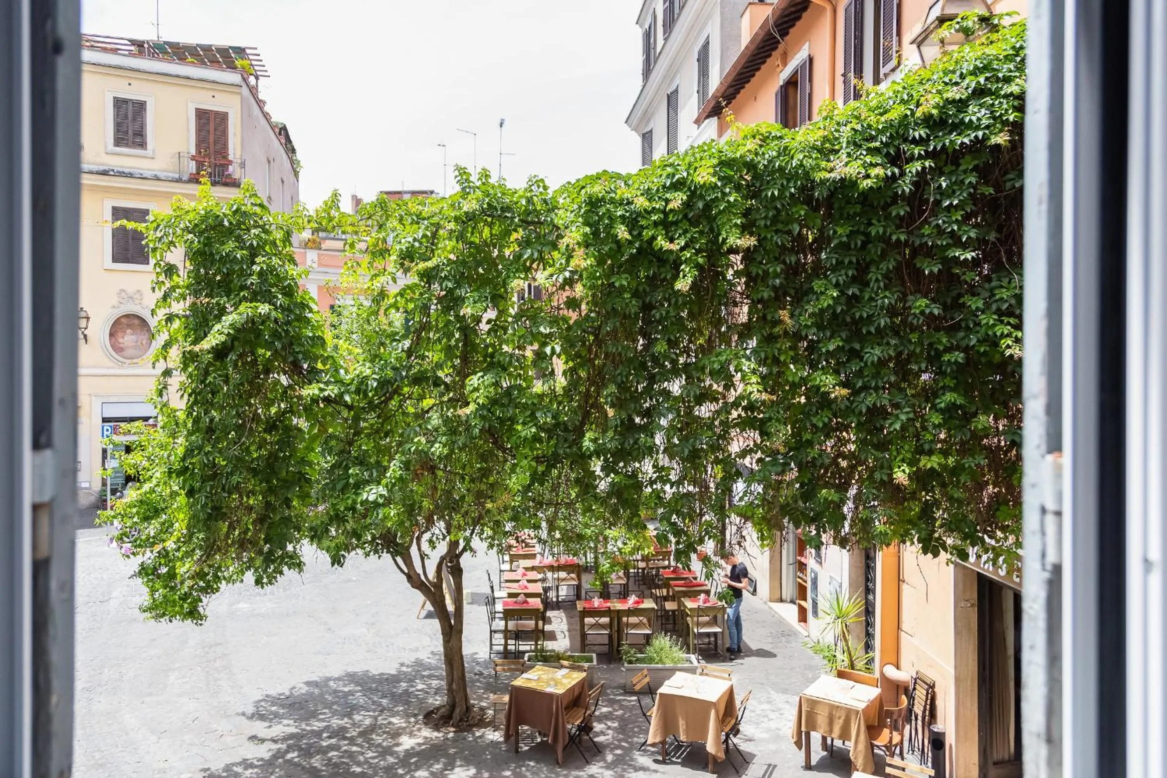 Patio in Tankara Suite