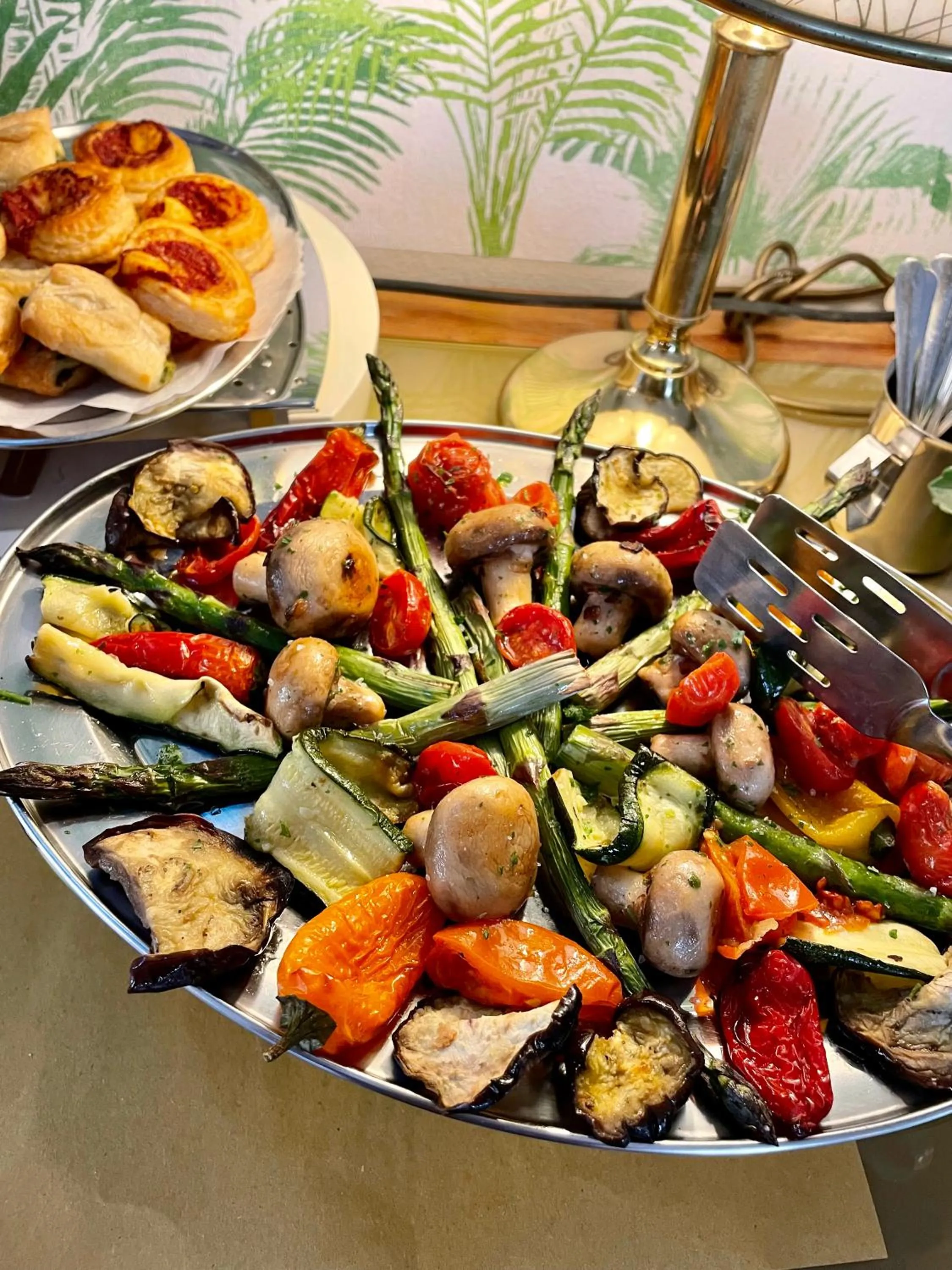 Breakfast in B City Hotel