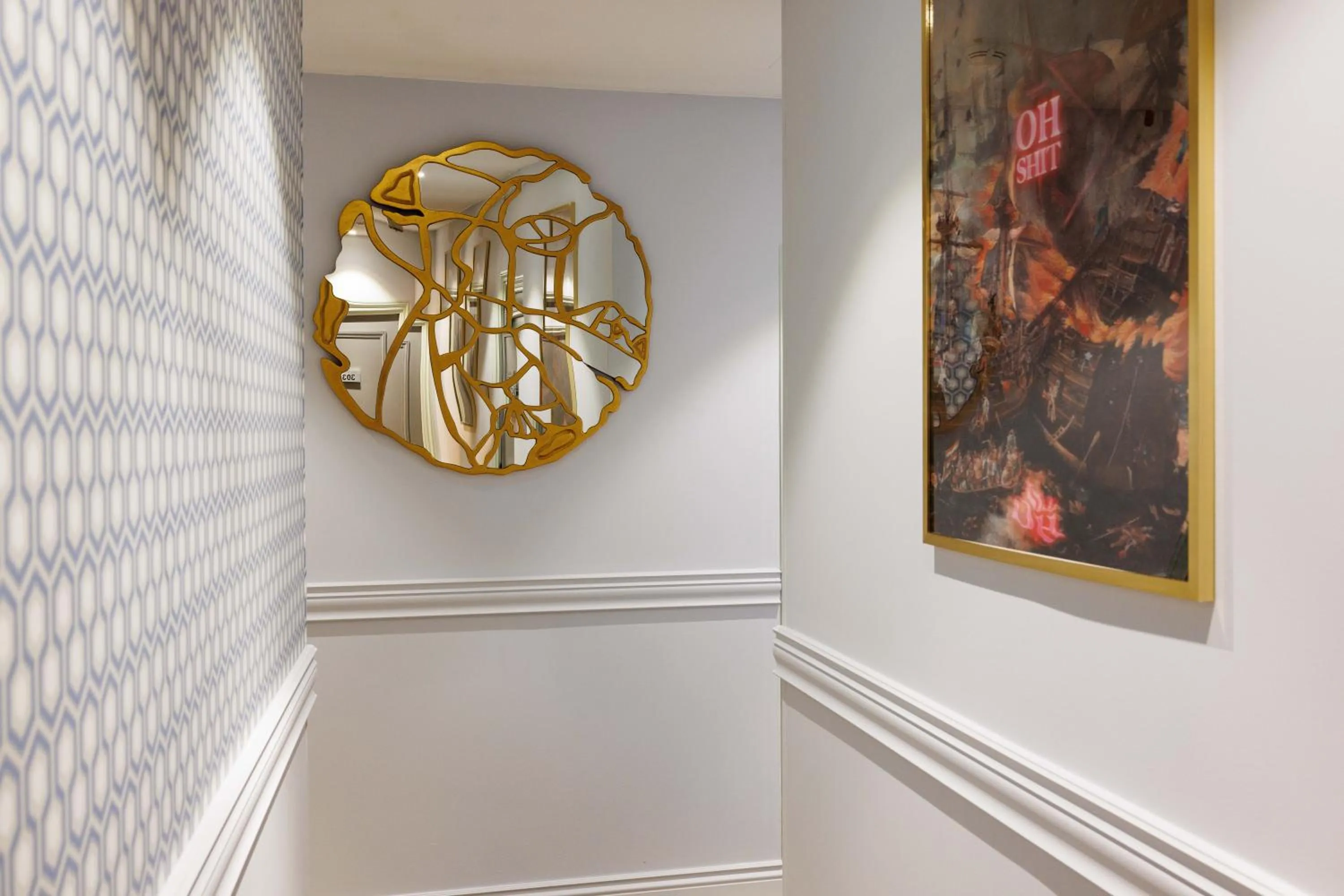 Decorative detail in Best Western Plus Hôtel Brice Garden Nice