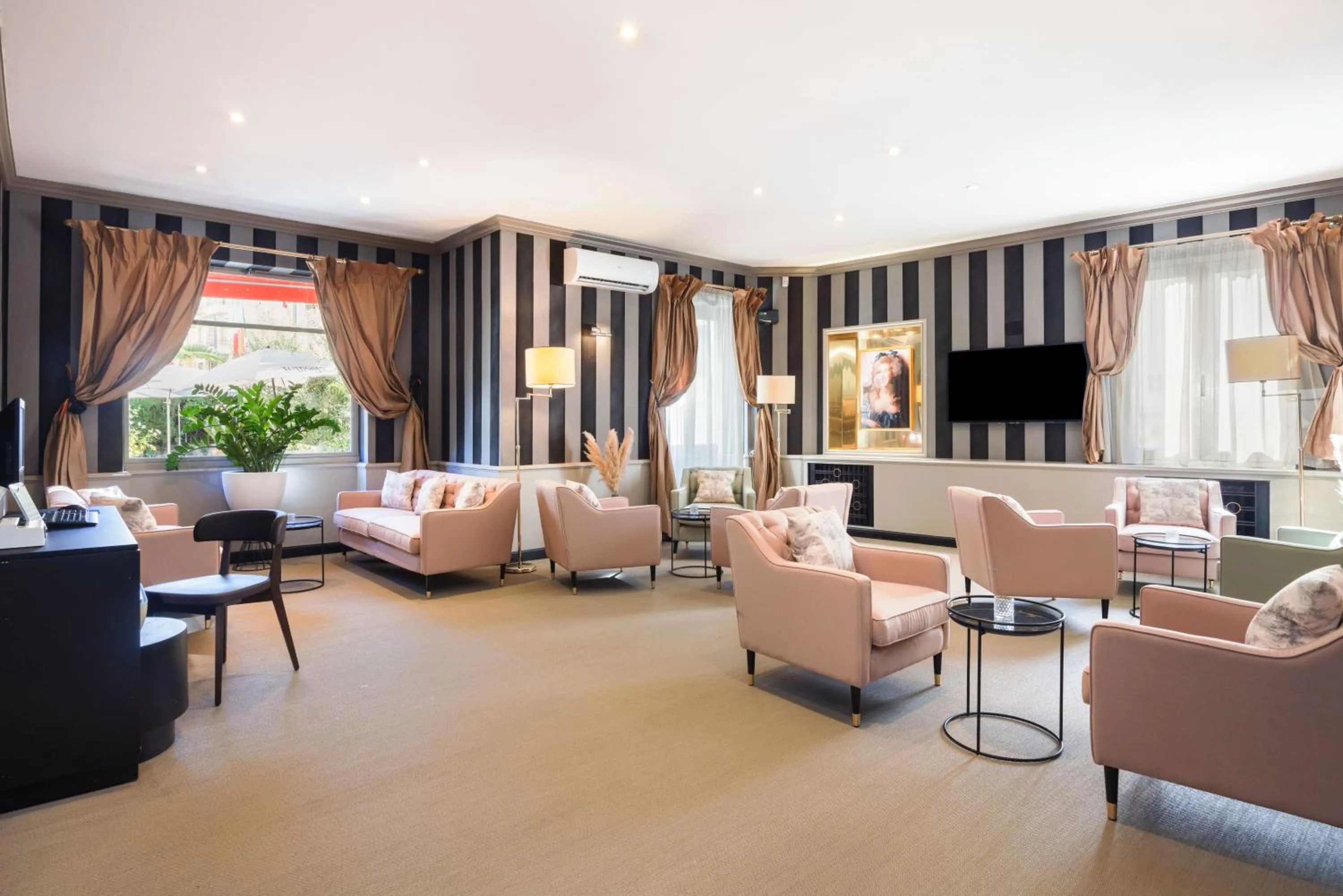 Living room in Best Western Plus Hôtel Brice Garden Nice