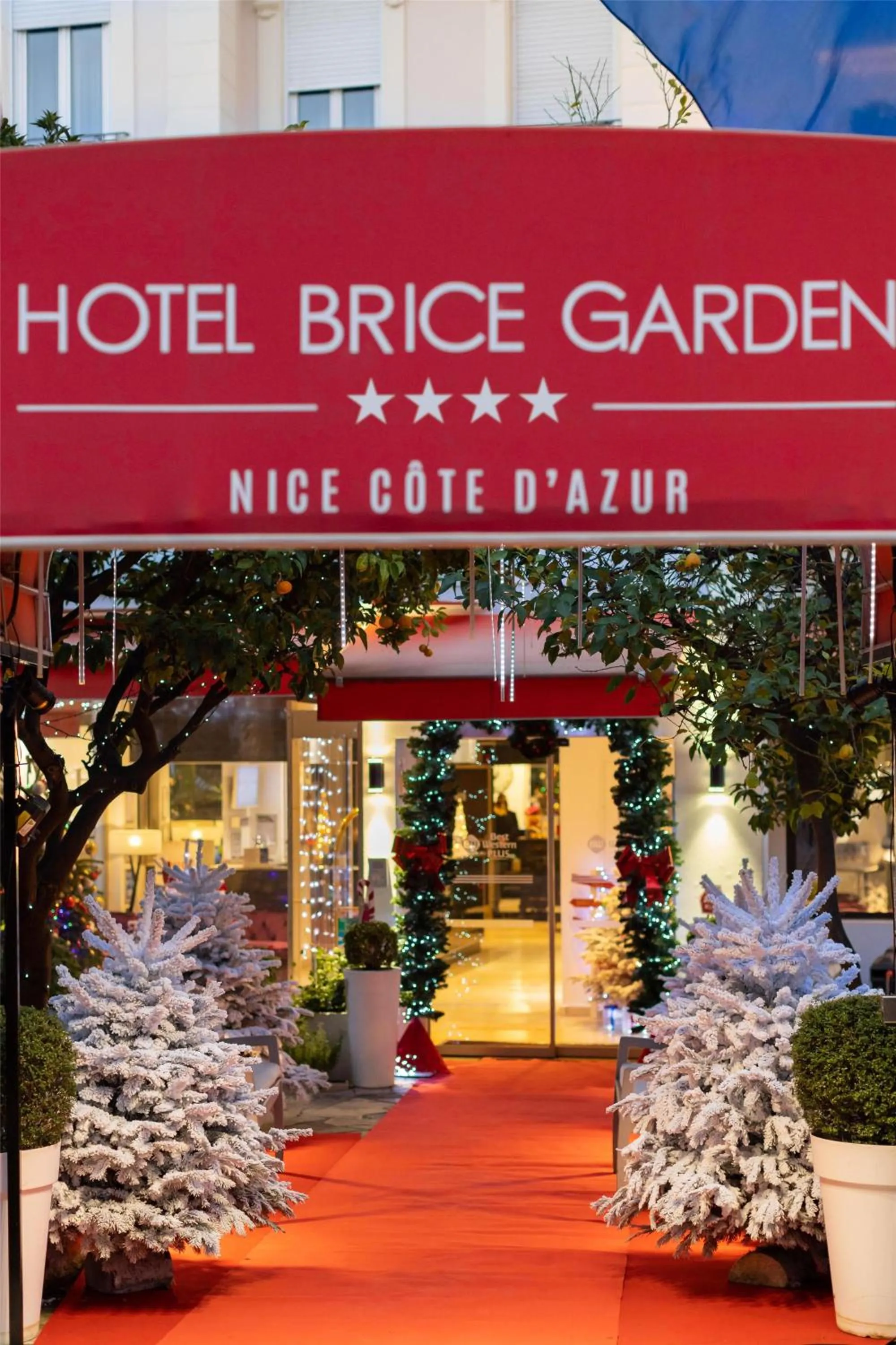 Property building in Best Western Plus Hôtel Brice Garden Nice