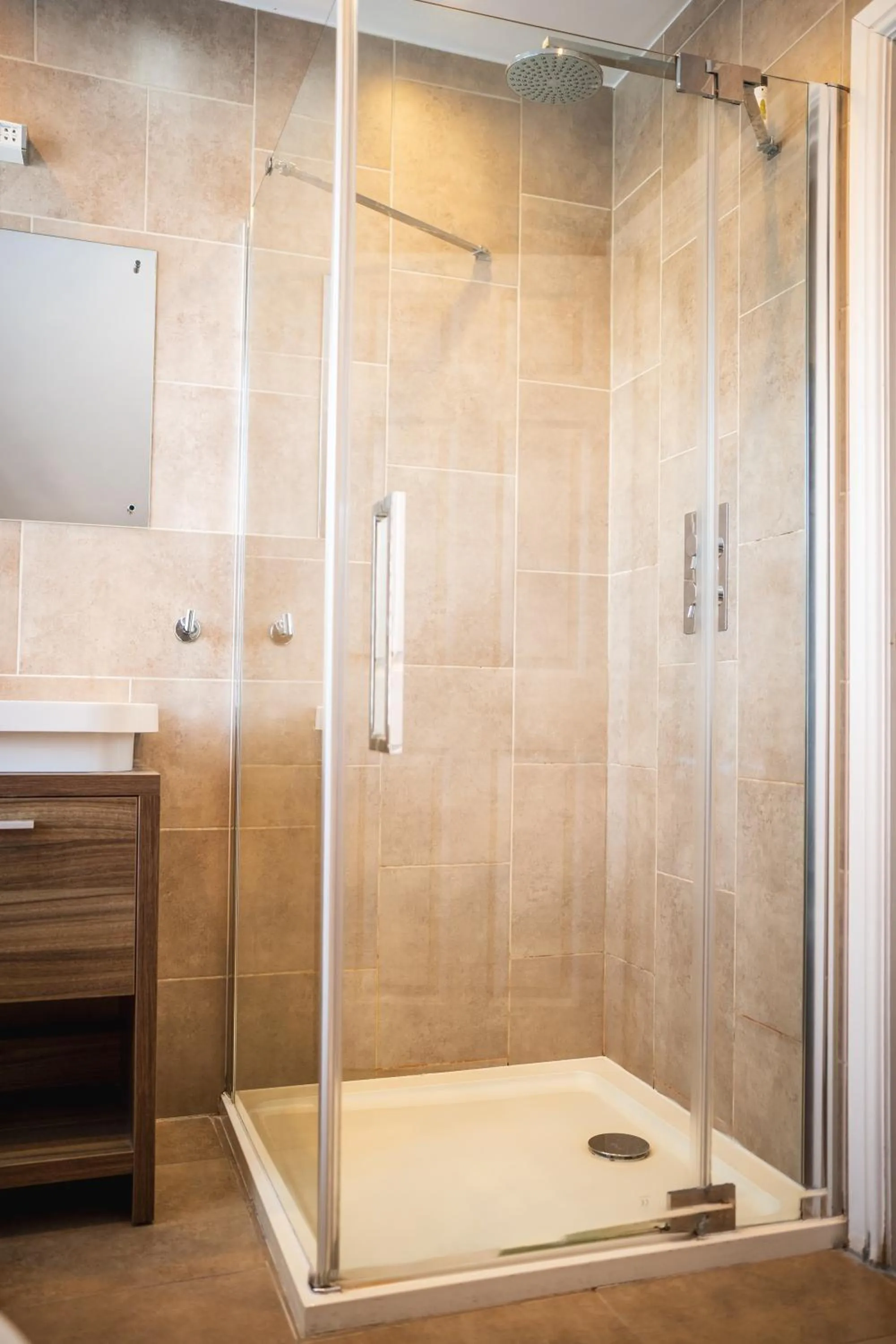 Bathroom in The Oyster Smack