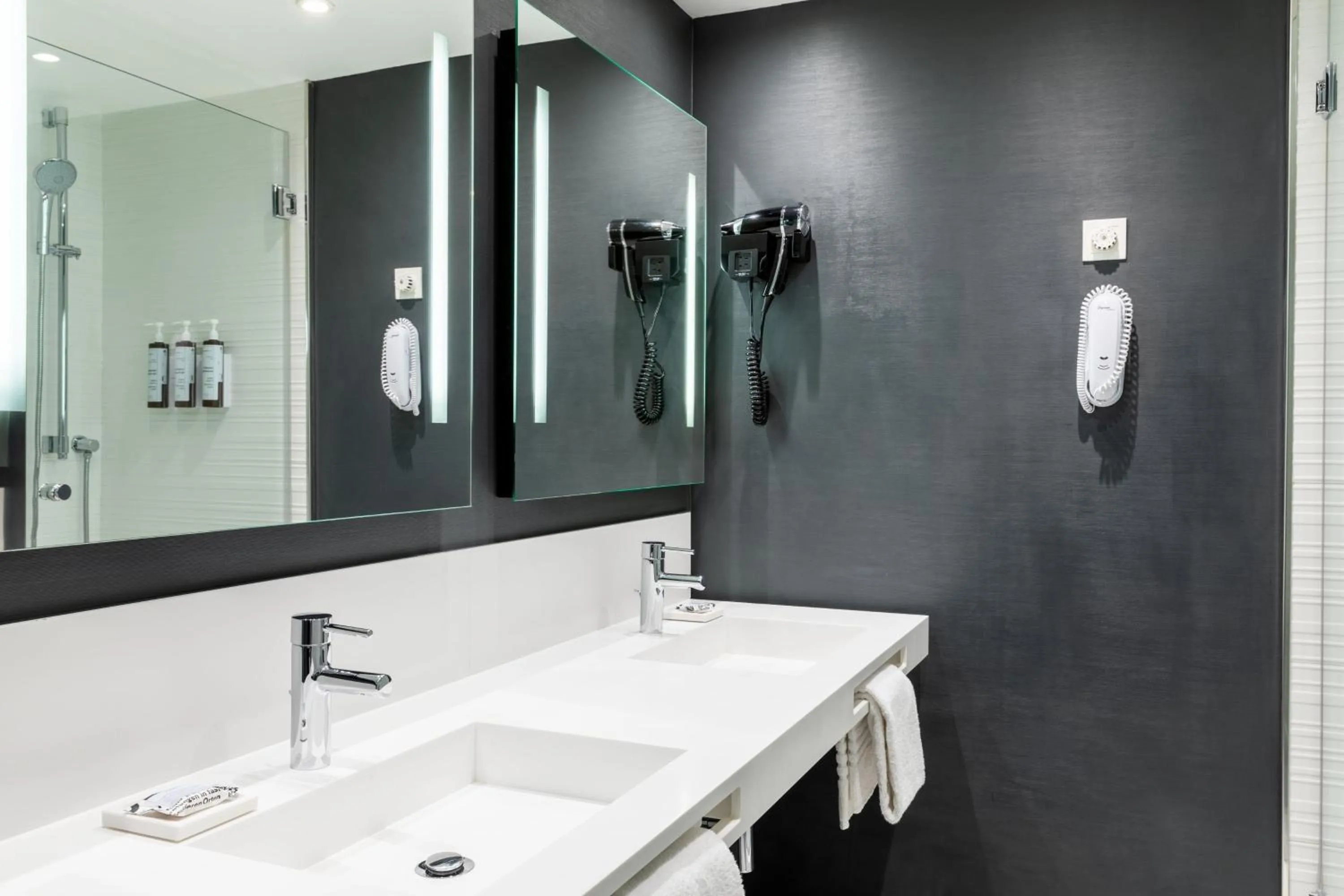 Bathroom in AC Hotel by Marriott Nice