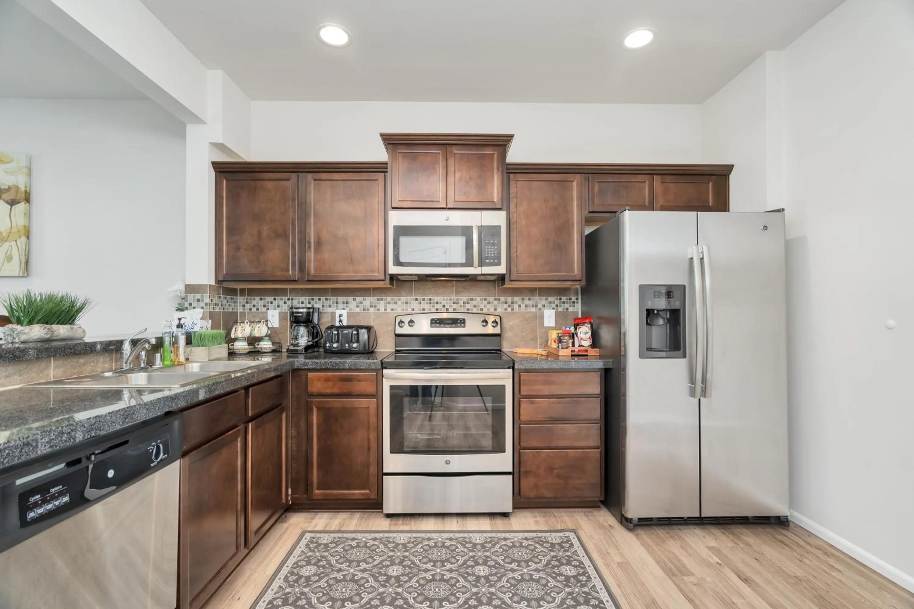Communal kitchen in Terra House Tacoma - EV Power Station, Crib, Stroller, High Chair