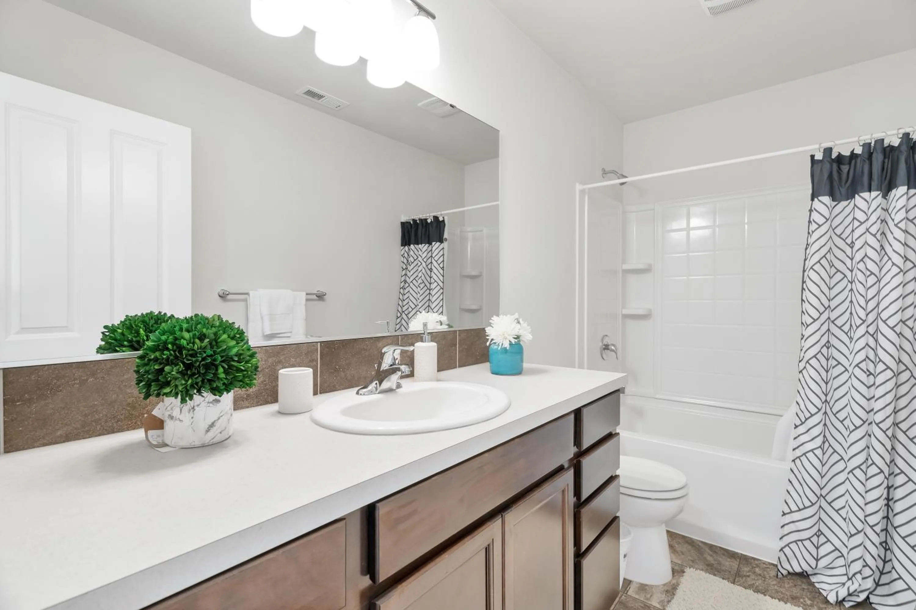 Bathroom in Terra House Tacoma - EV Power Station, Crib, Stroller, High Chair