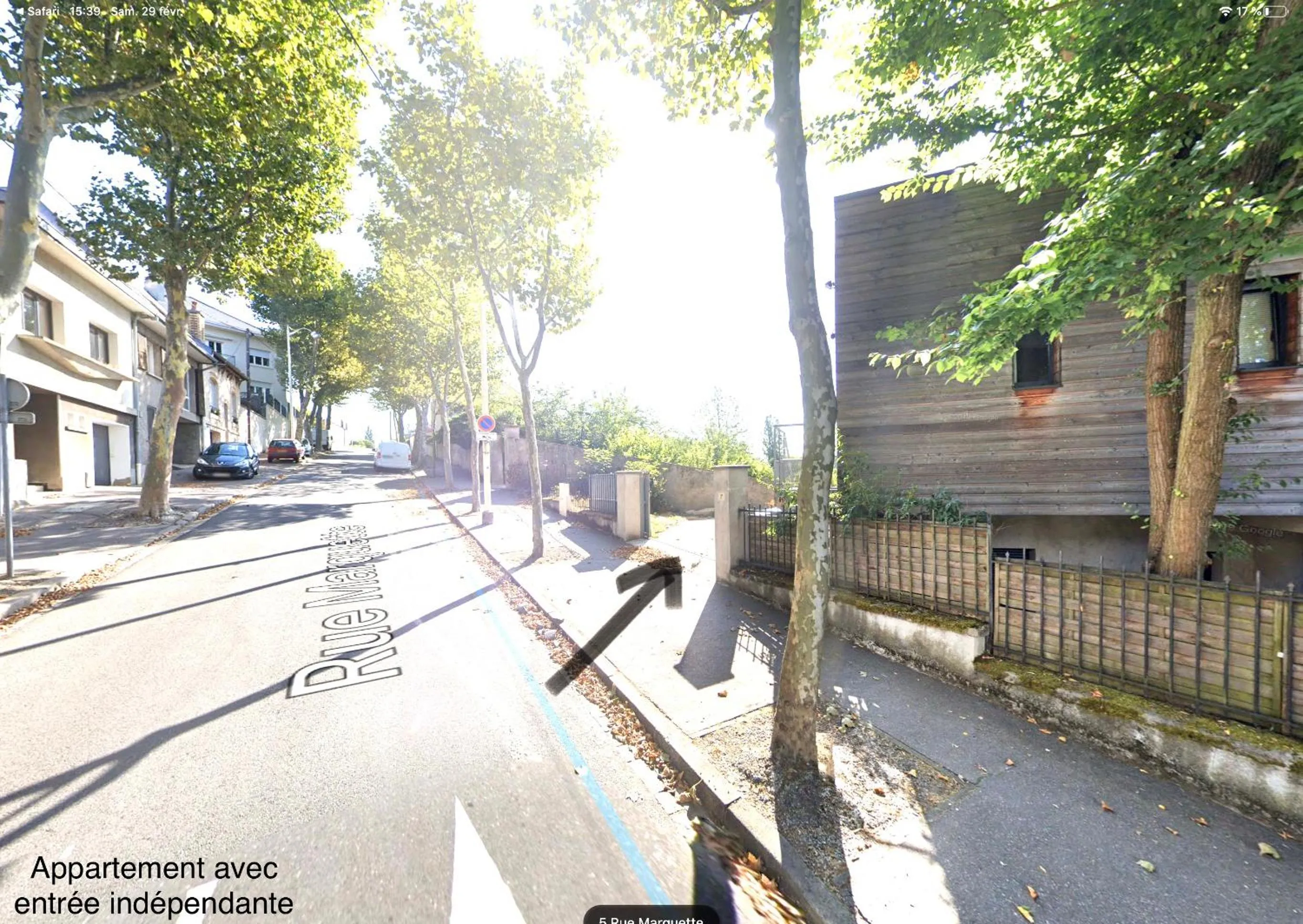 Property building in Meublé prestige