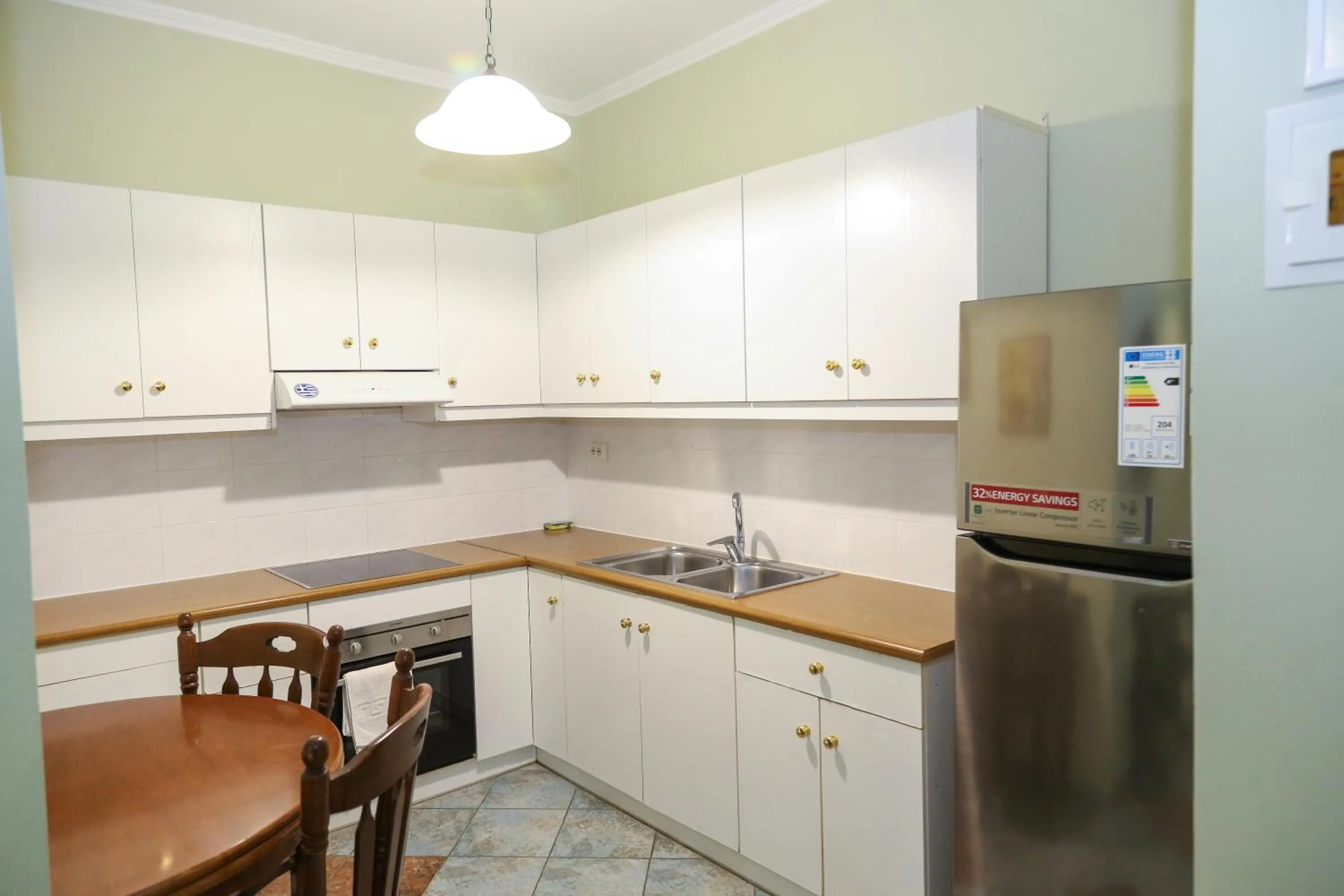 kitchen in Heaven Apartments