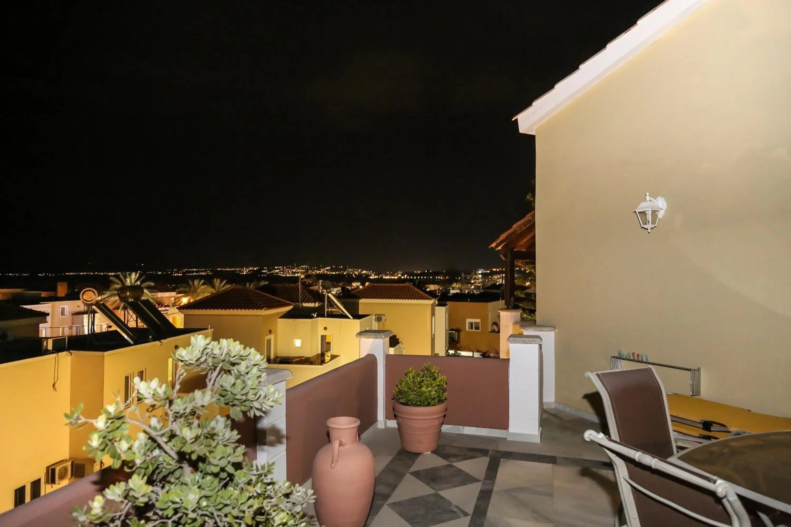 Balcony/Terrace in Heaven Apartments