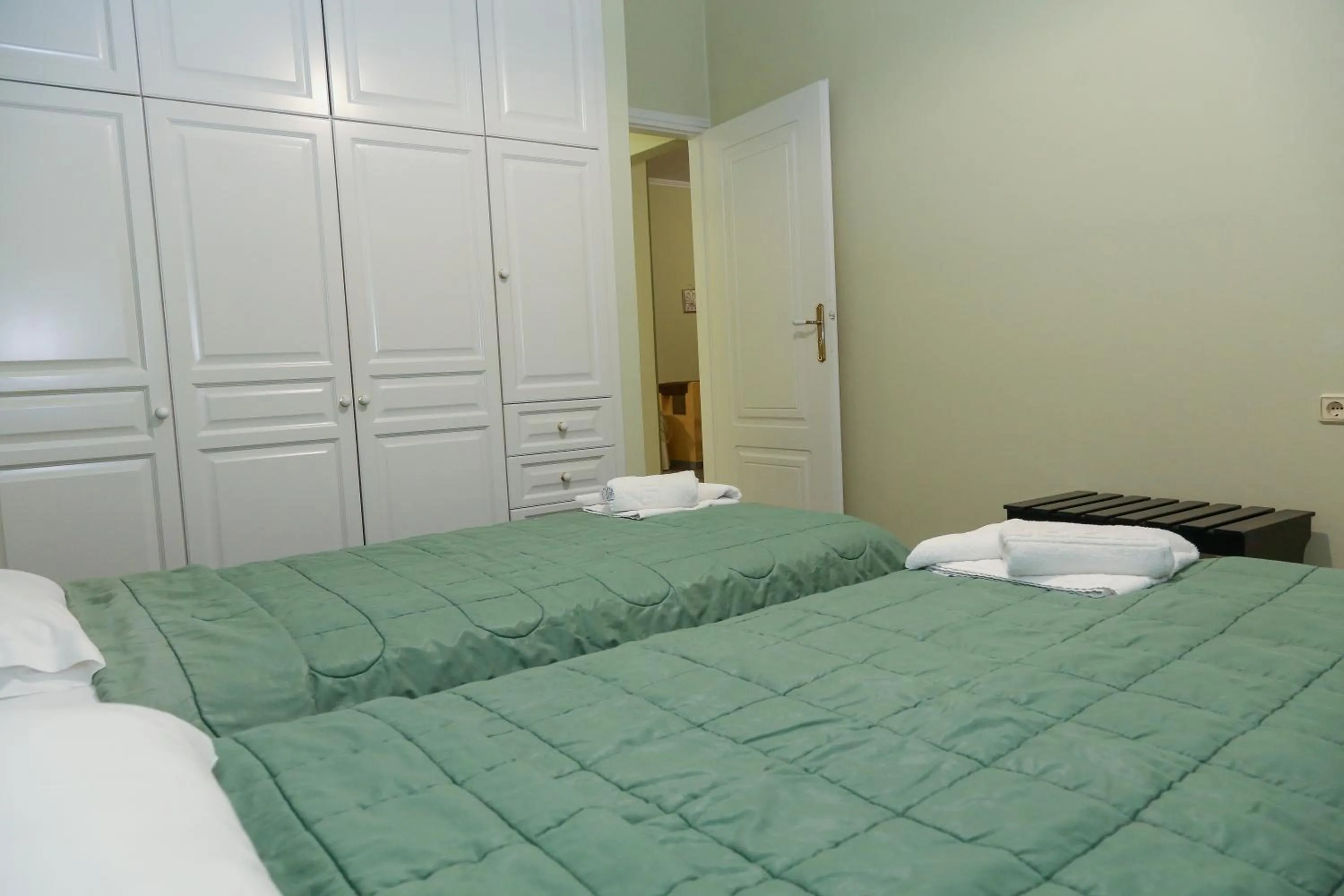 Bedroom, Bed in Heaven Apartments